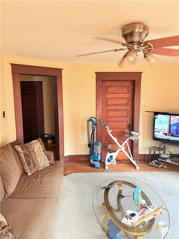 1125 Santa Fe Street