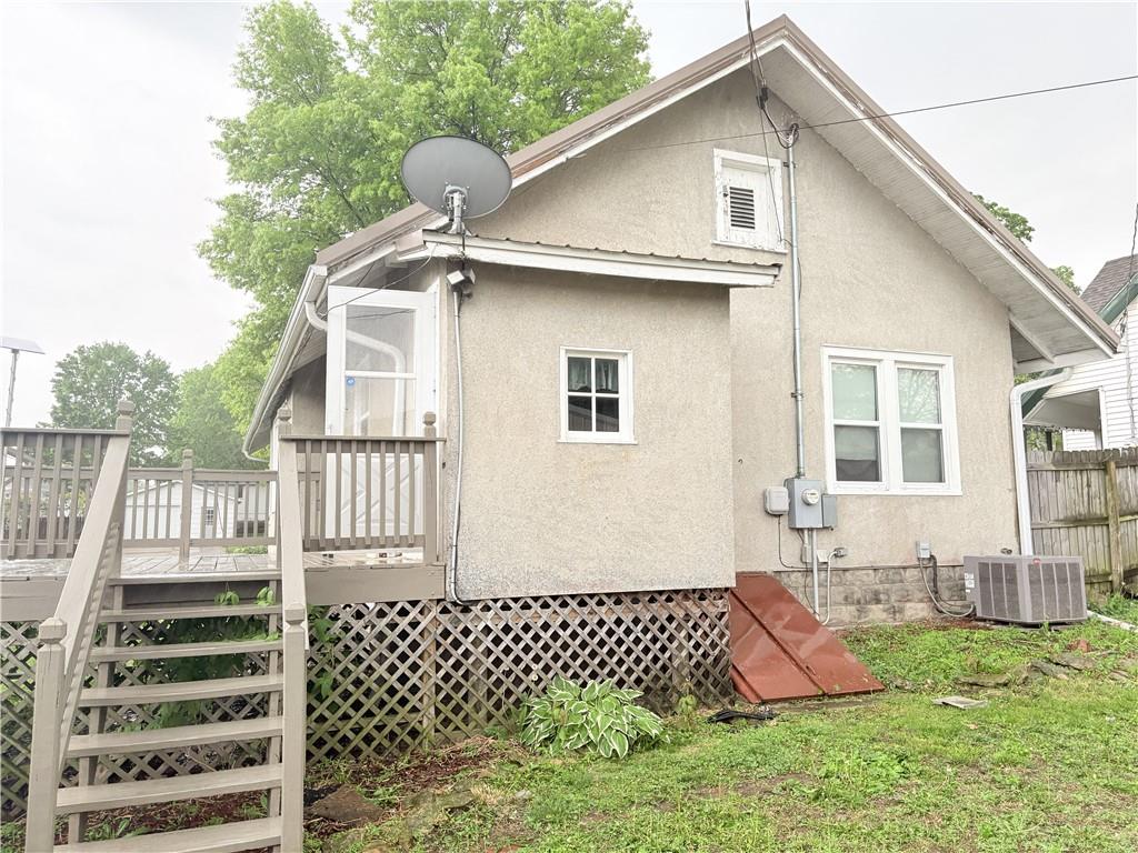 905 Parallel Street