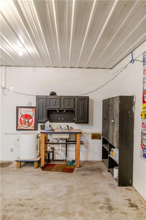 905 Parallel Street