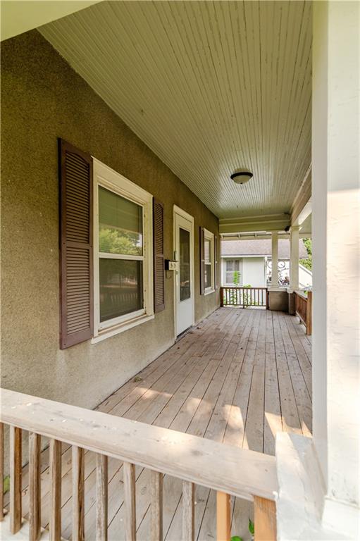 905 Parallel Street