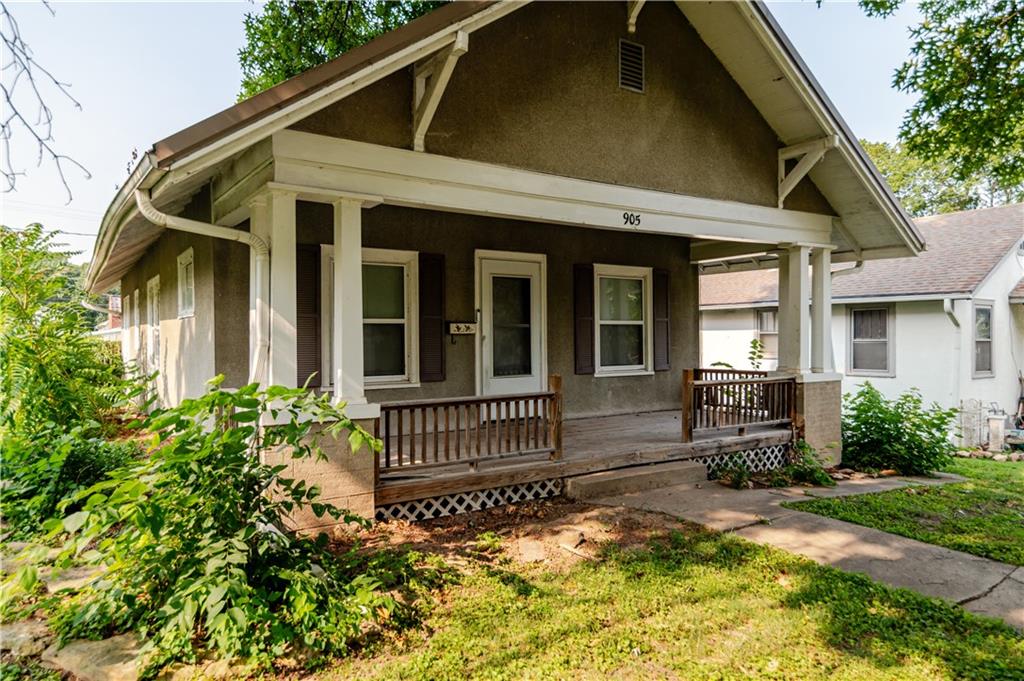 905 Parallel Street