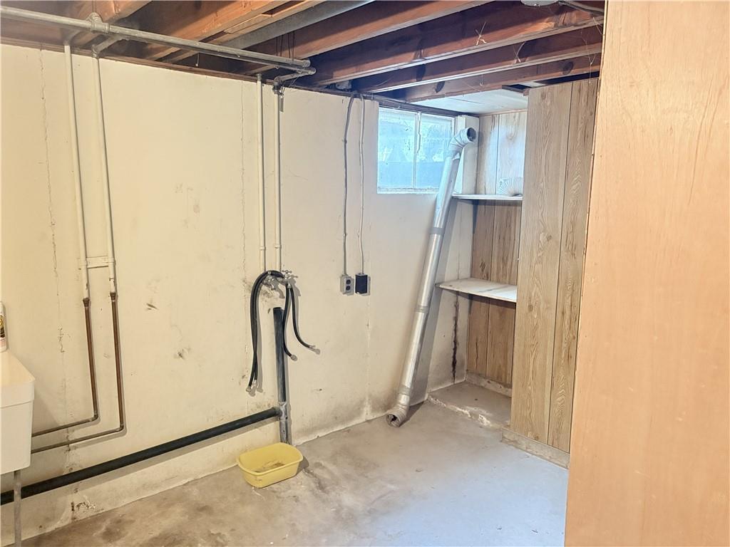 433 S 8th Street