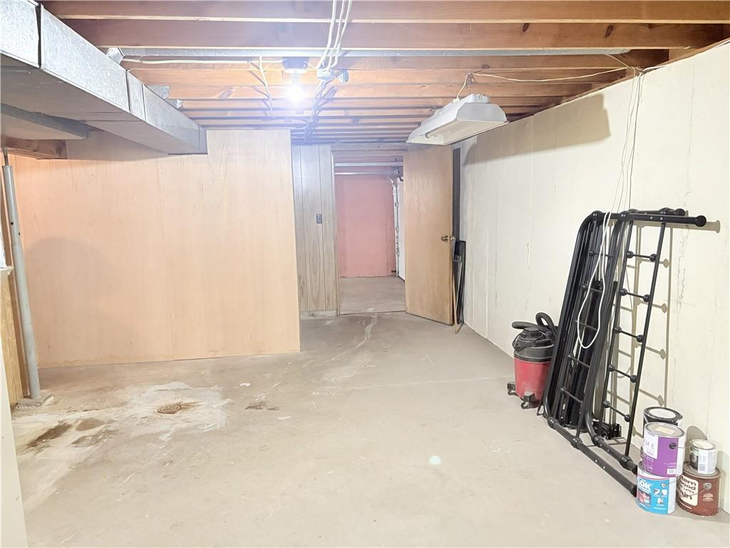 433 S 8th Street