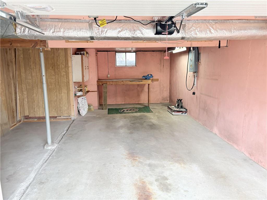 433 S 8th Street