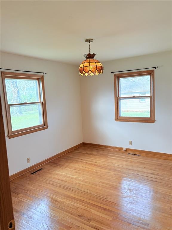 433 S 8th Street