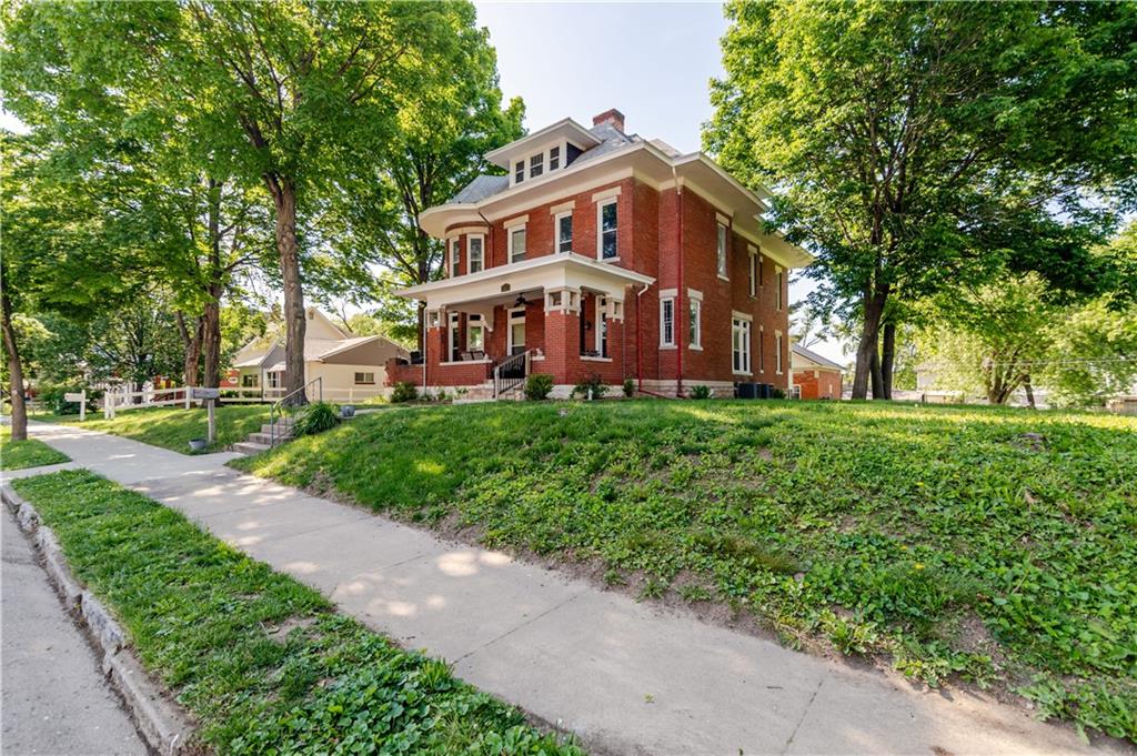 1120 Kansas Avenue