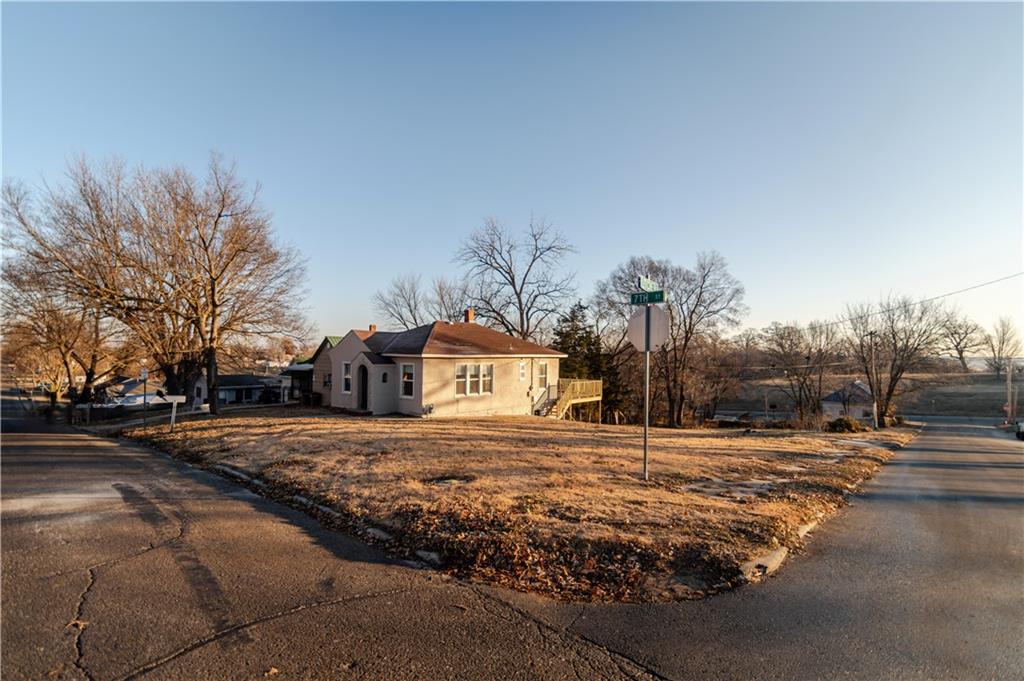 1520 S 7th Street