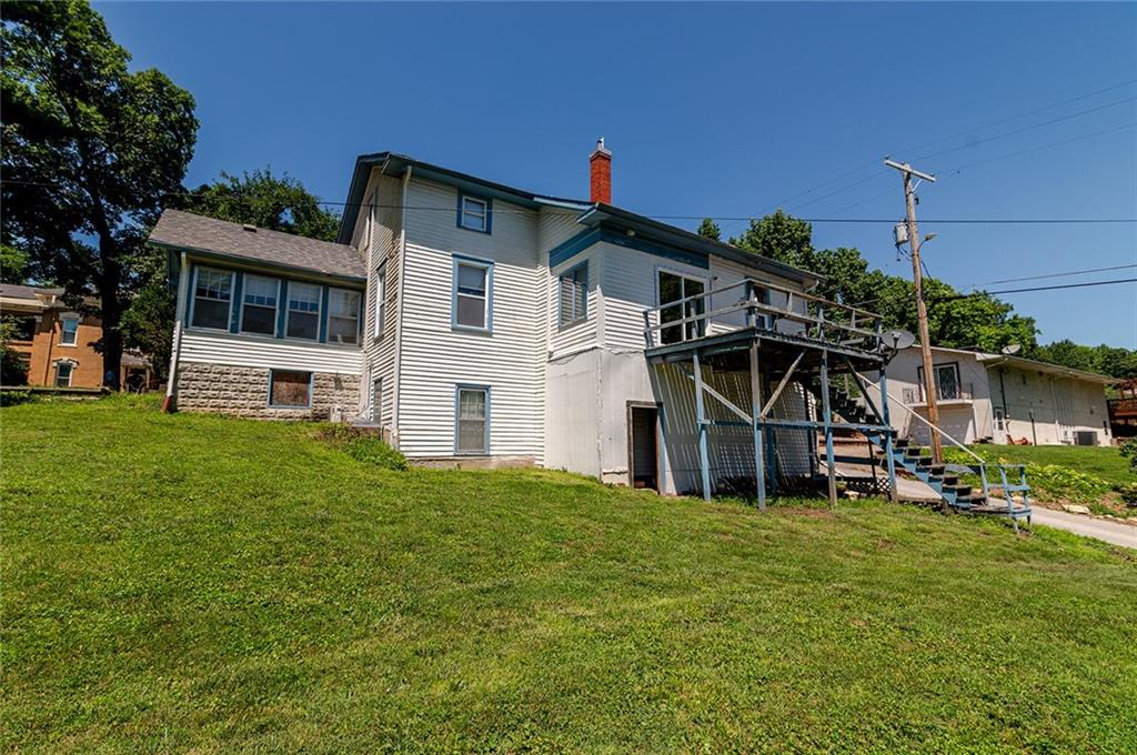 708 N 5th Street