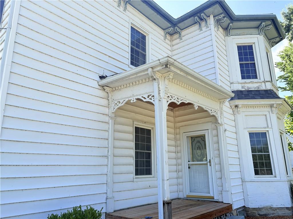 900 S 5th Street