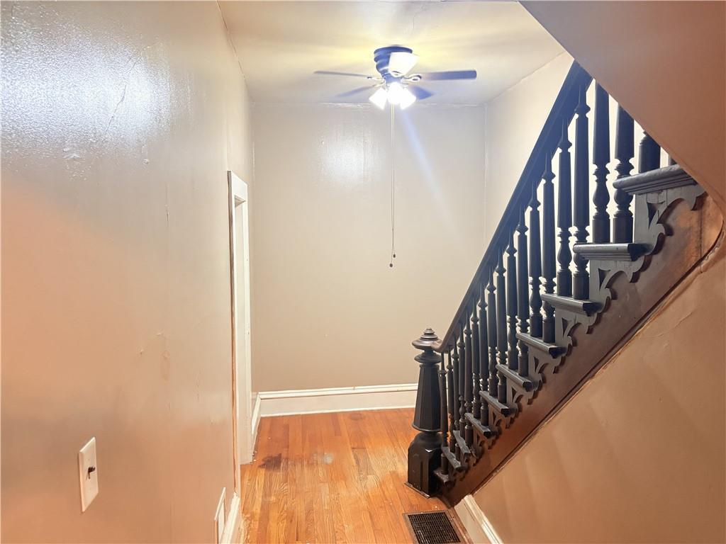 900 S 5th Street