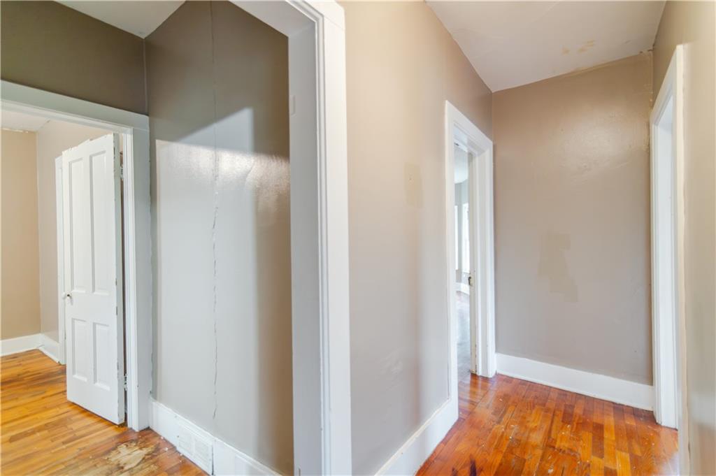 900 S 5th Street