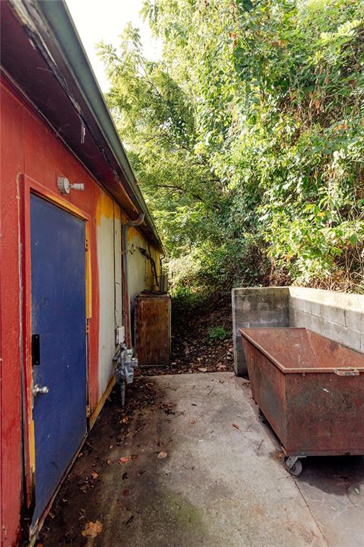 102 E Atchison Street