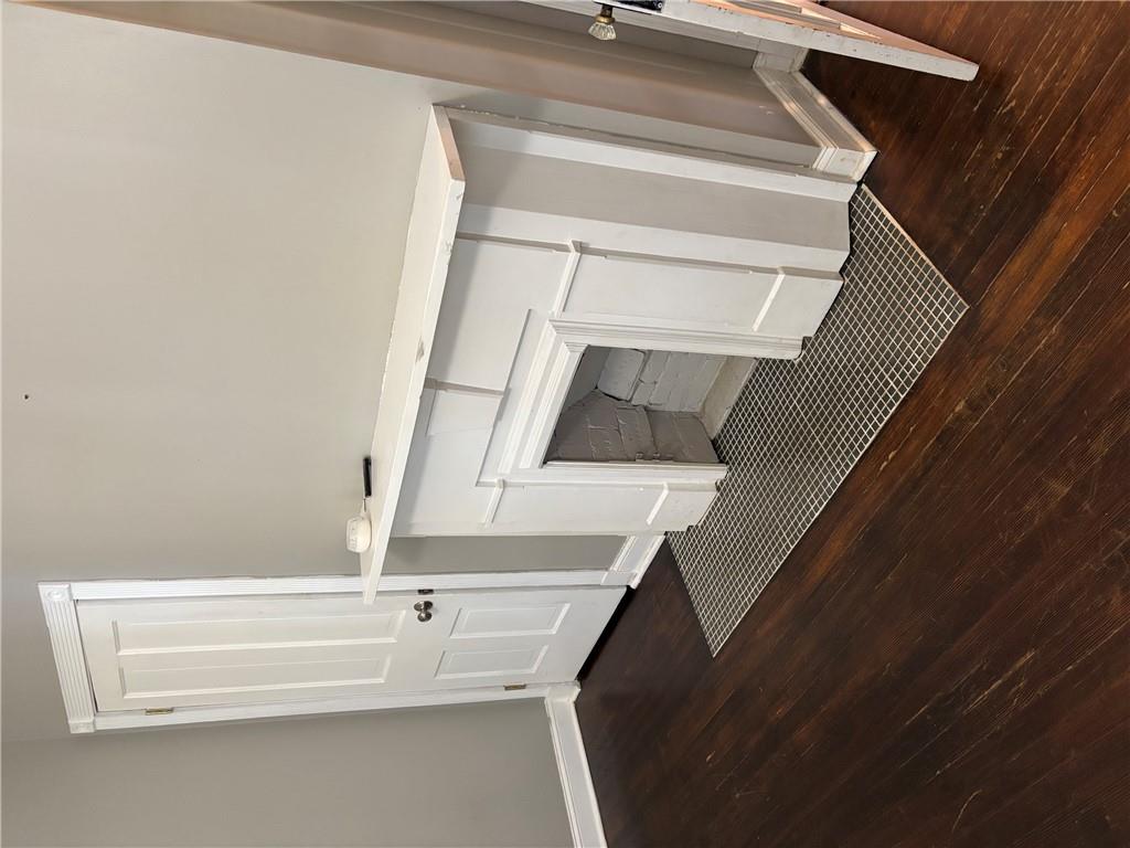 1106 Parallel Street