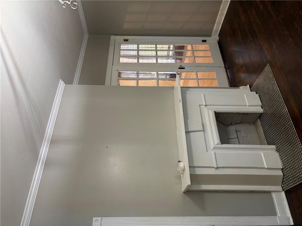 1106 Parallel Street
