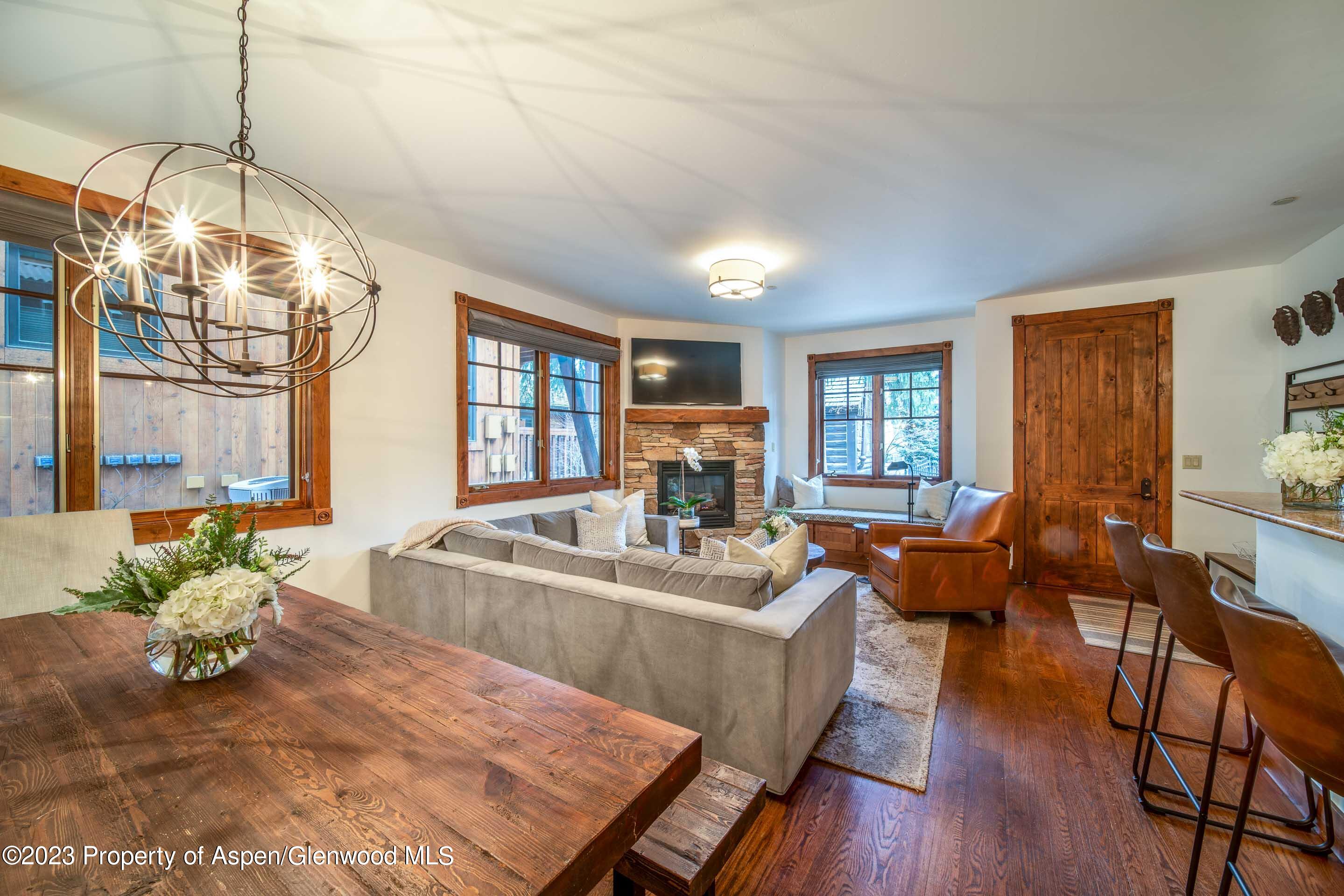 503 W Main Street, B101