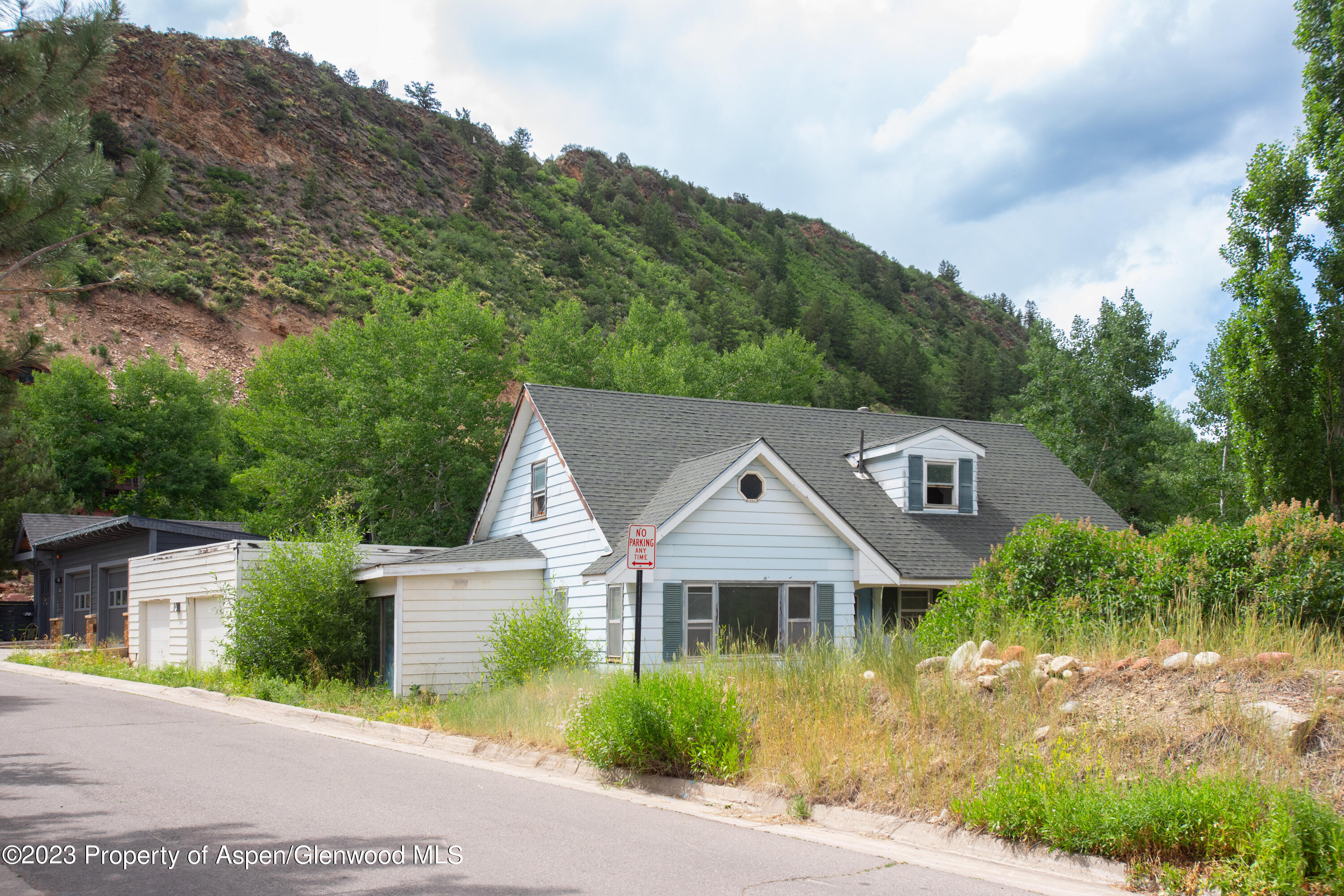 1065 Cemetery Lane, Unit # A