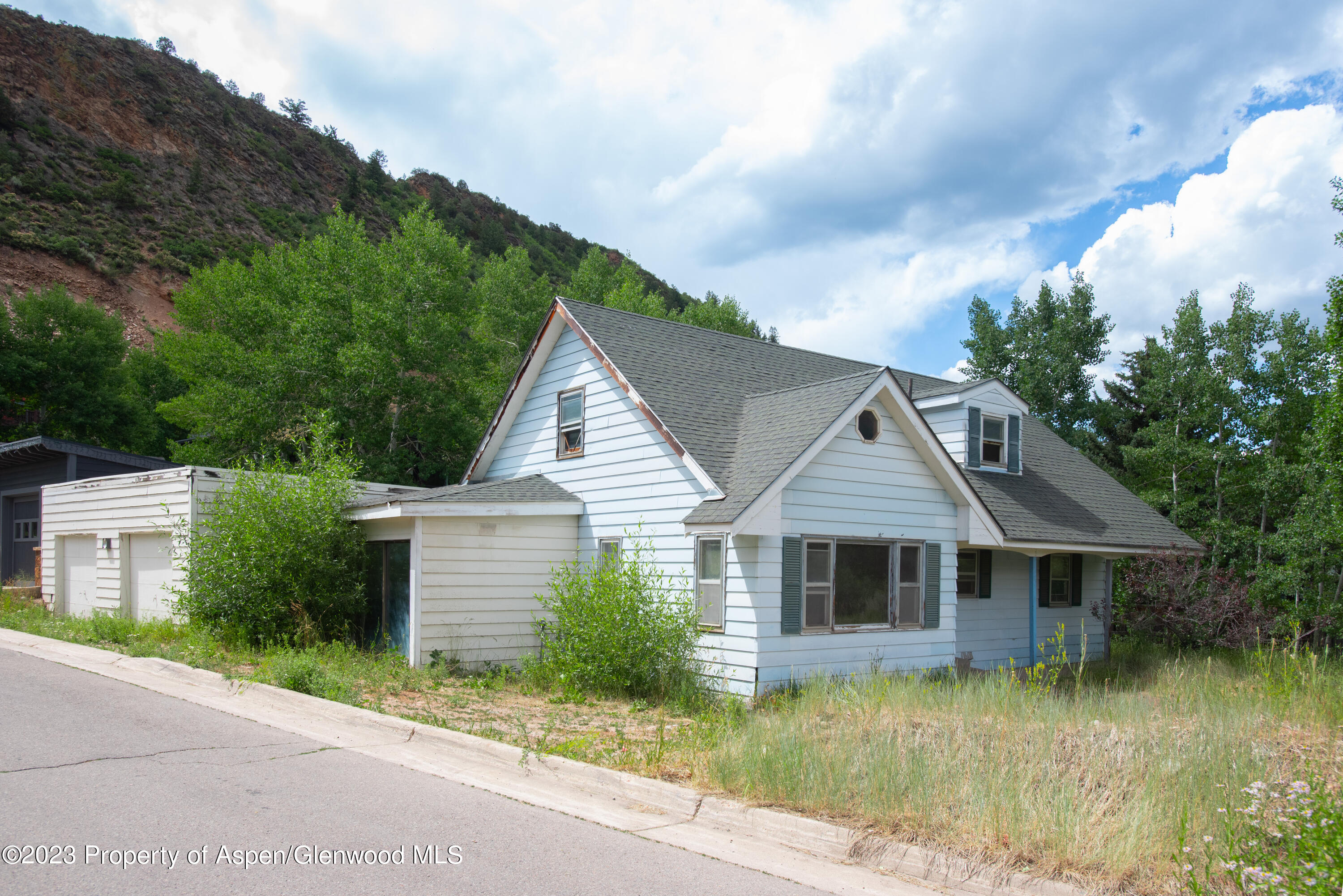 1065 Cemetery Lane, Unit # A