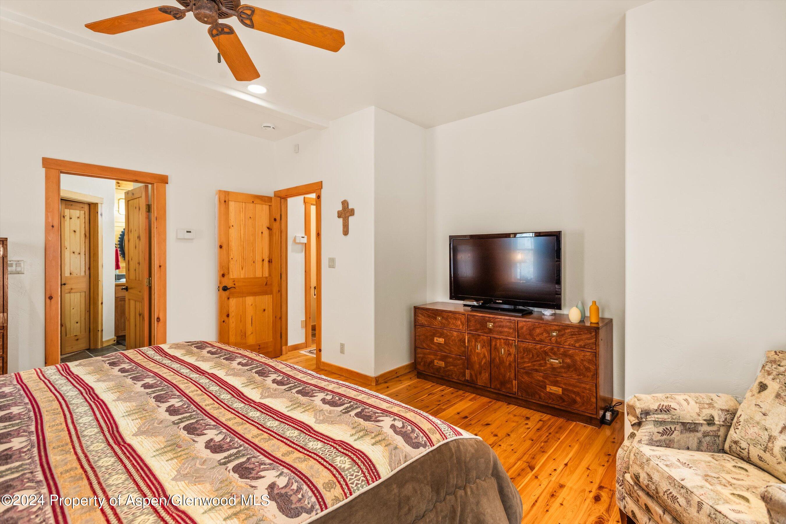 283 Cherokee Lane