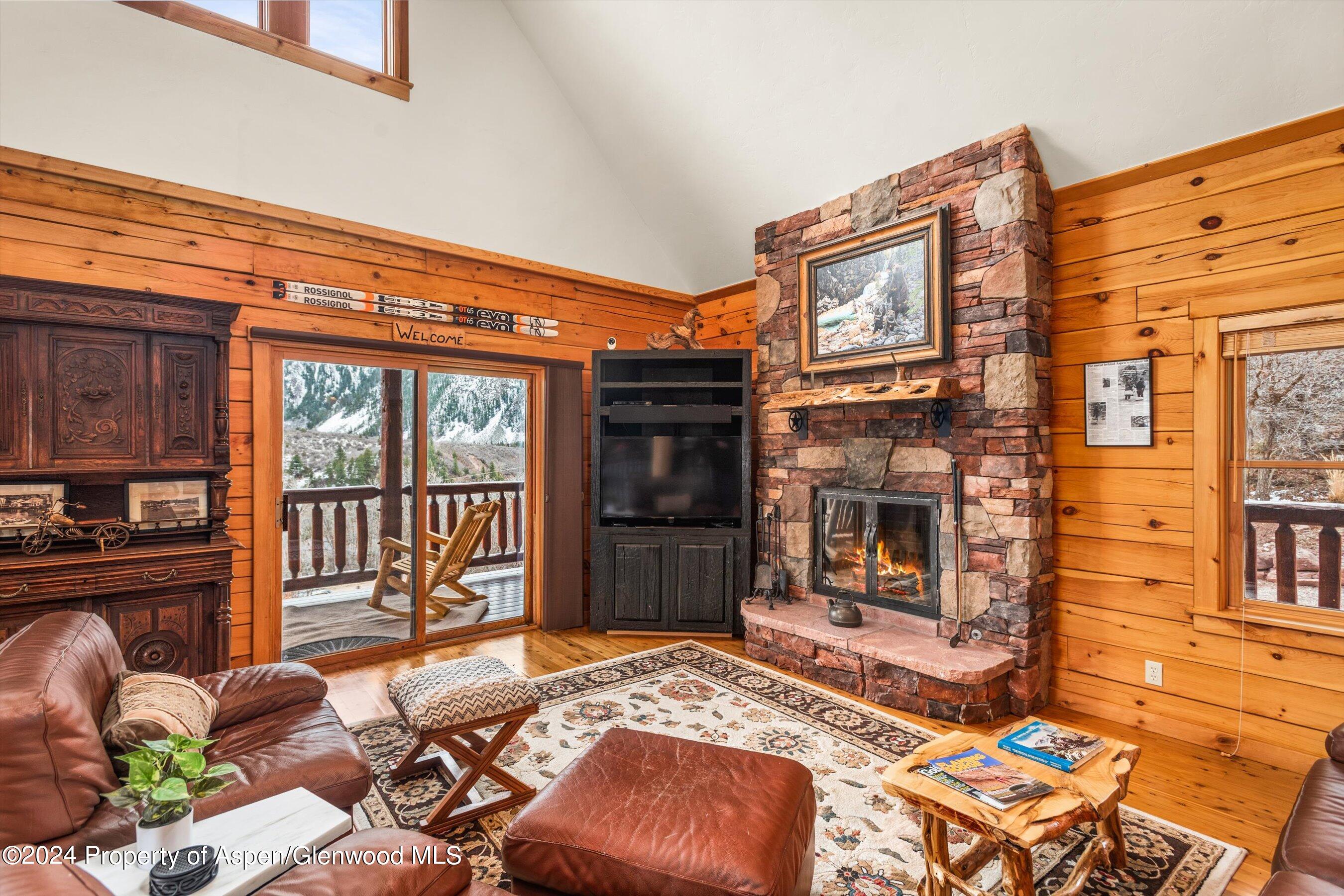 283 Cherokee Lane