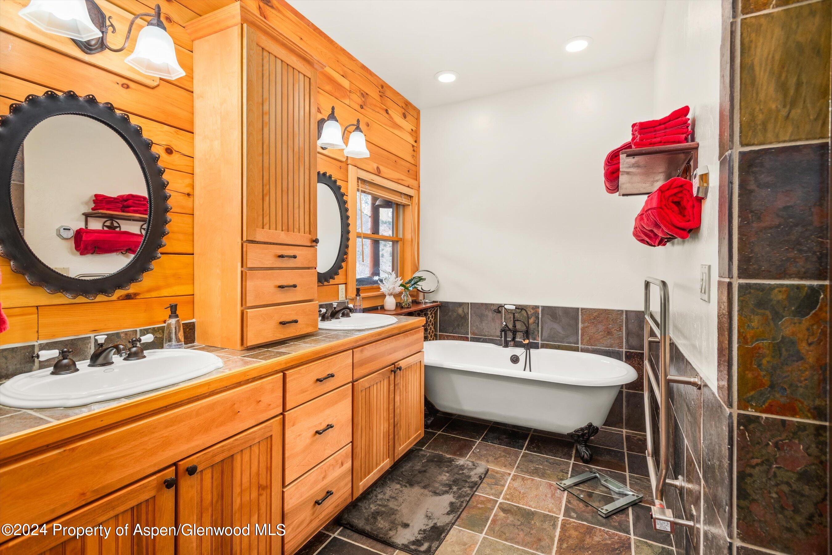 283 Cherokee Lane