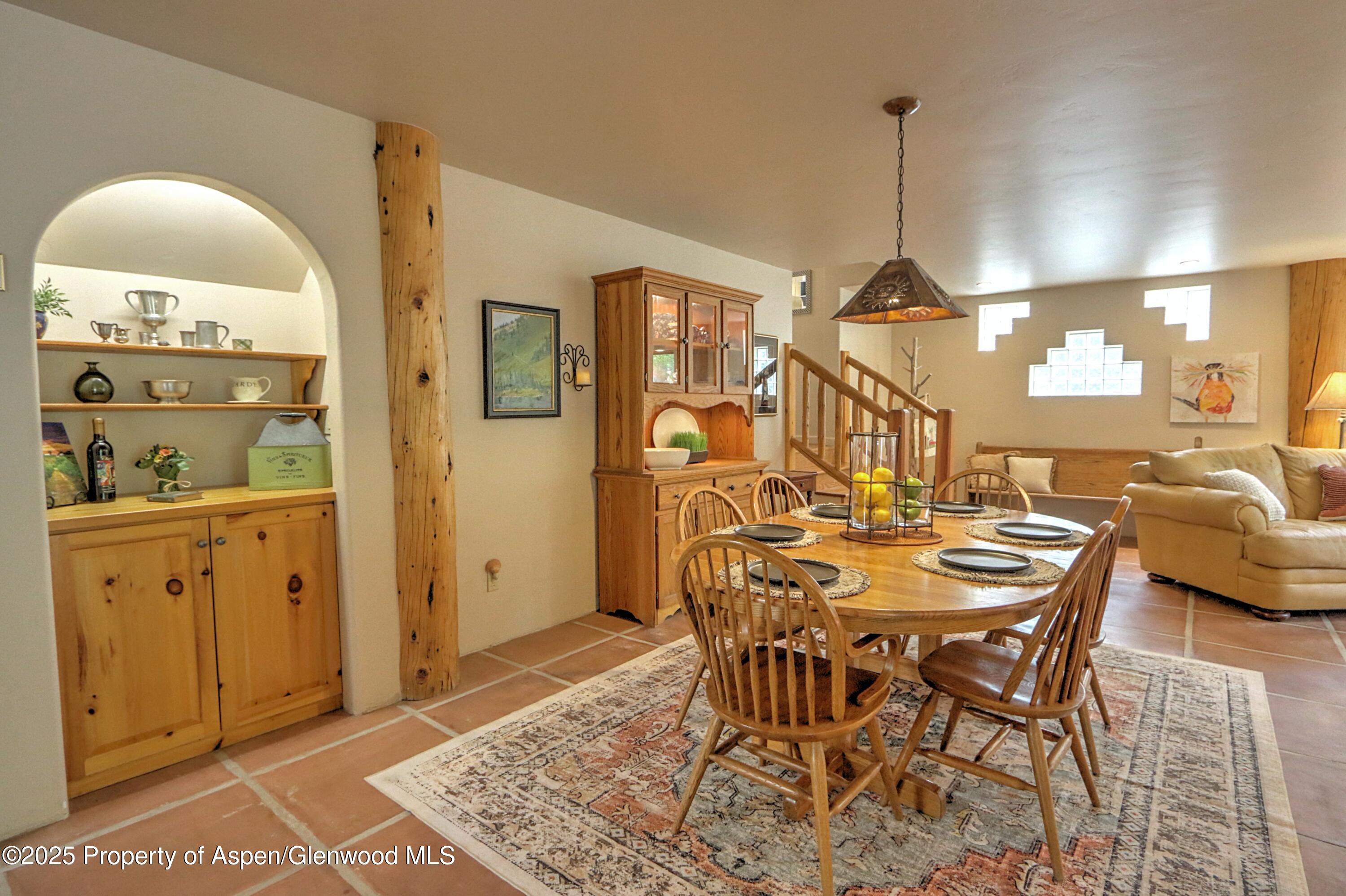48 Creekside Court