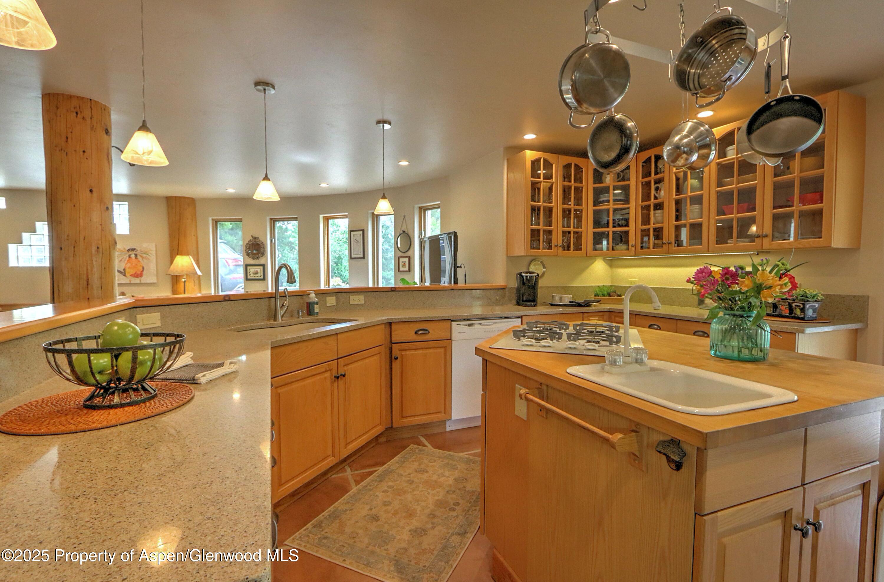 48 Creekside Court
