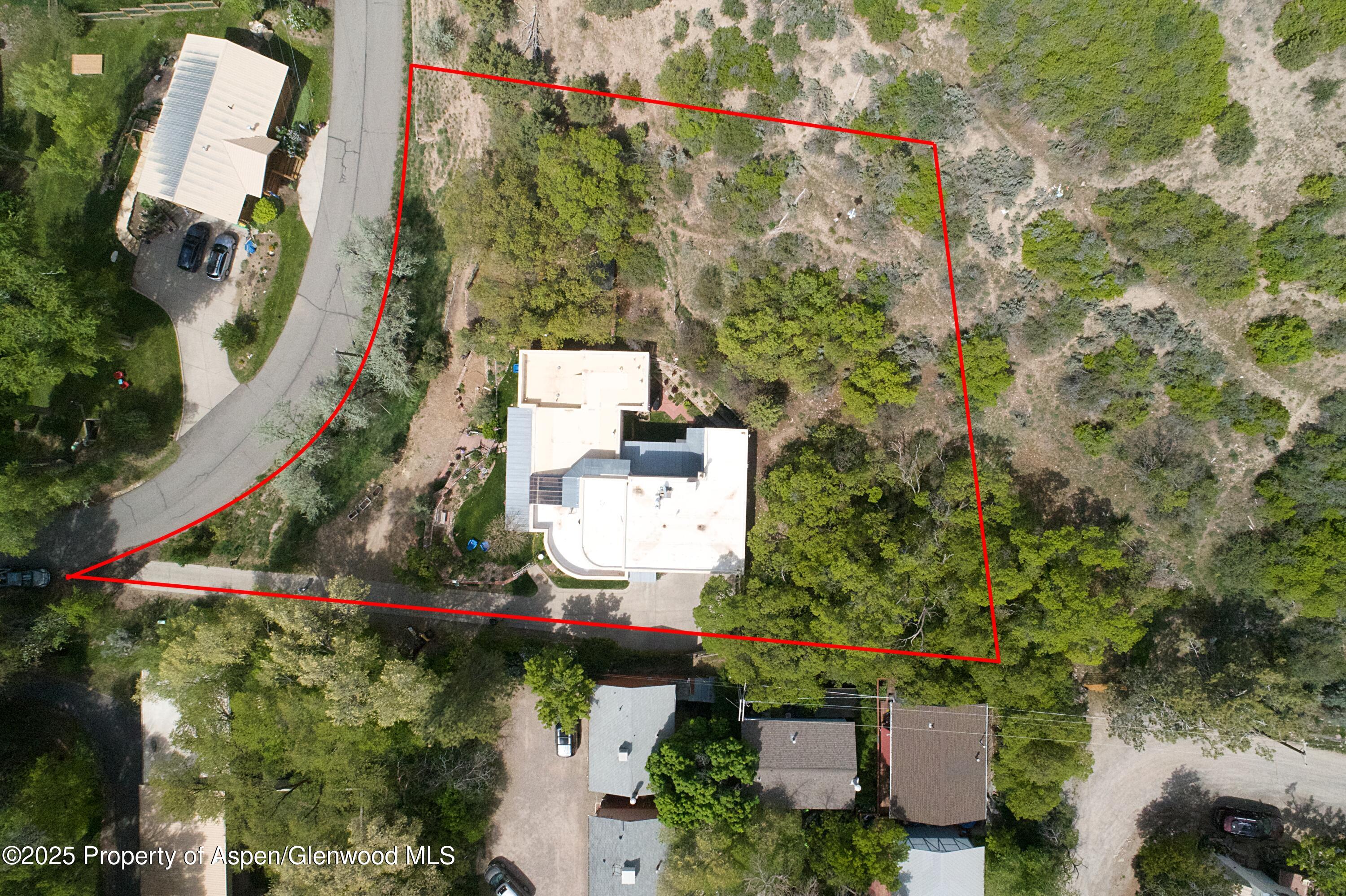 48 Creekside Court