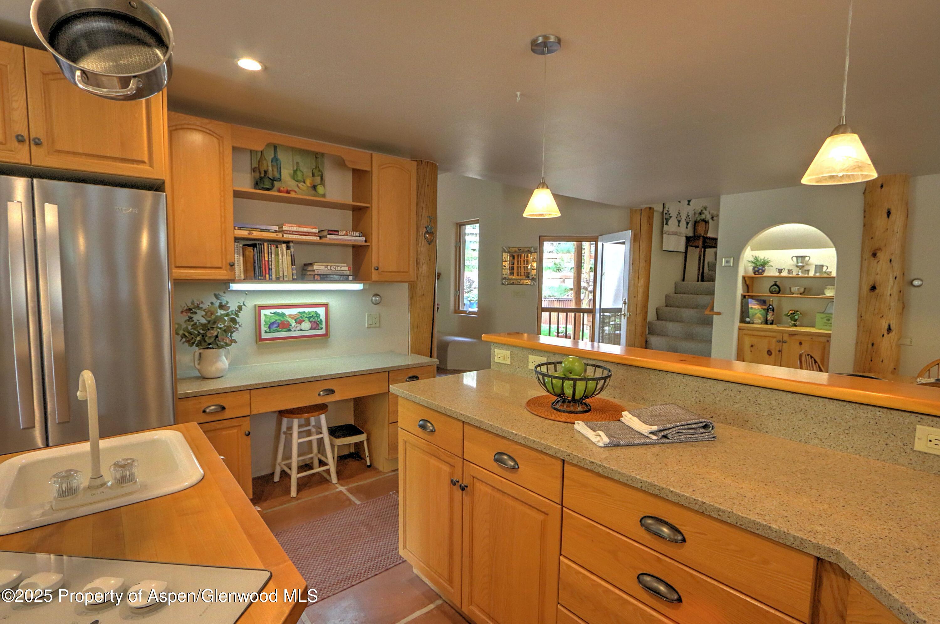 48 Creekside Court