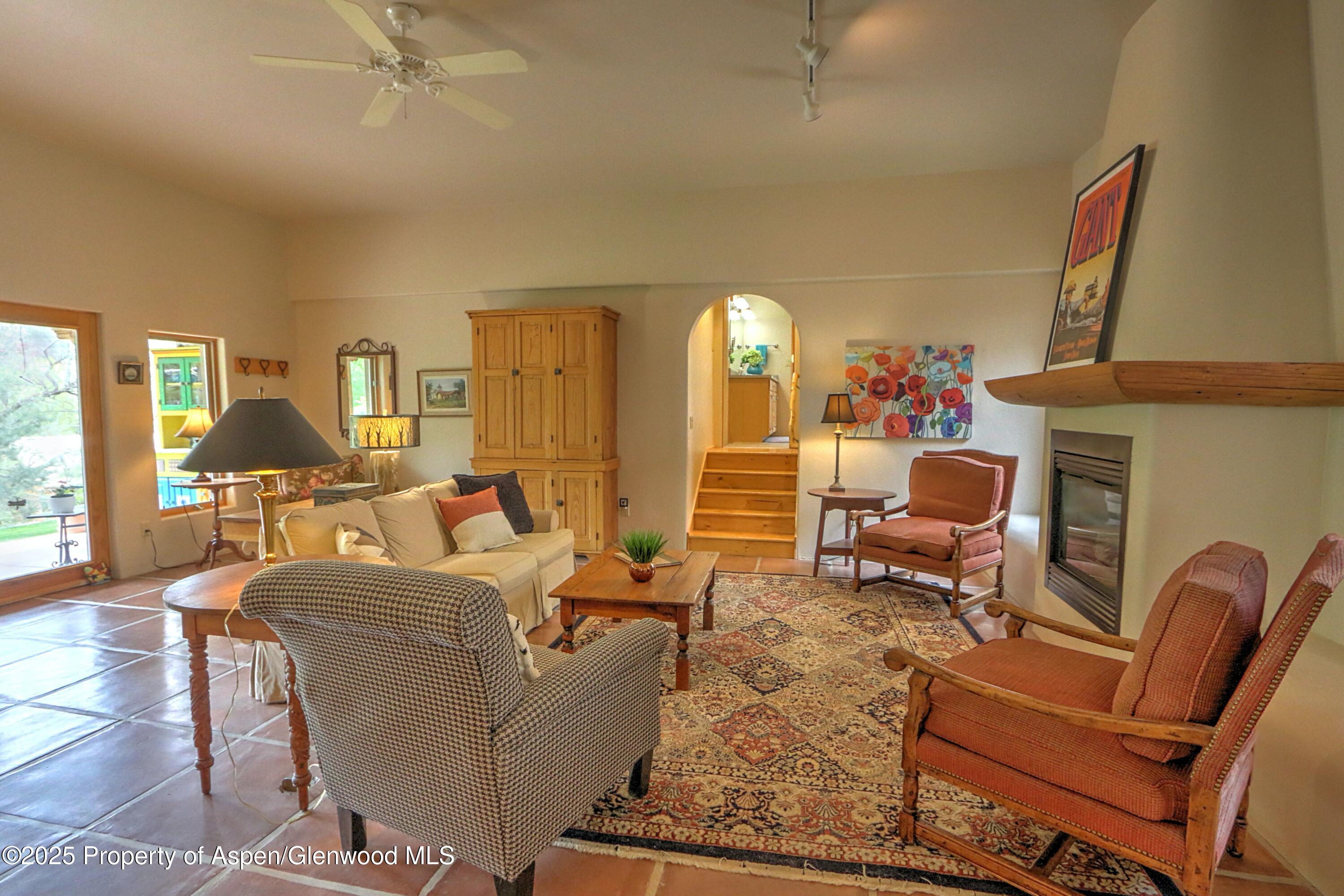 48 Creekside Court