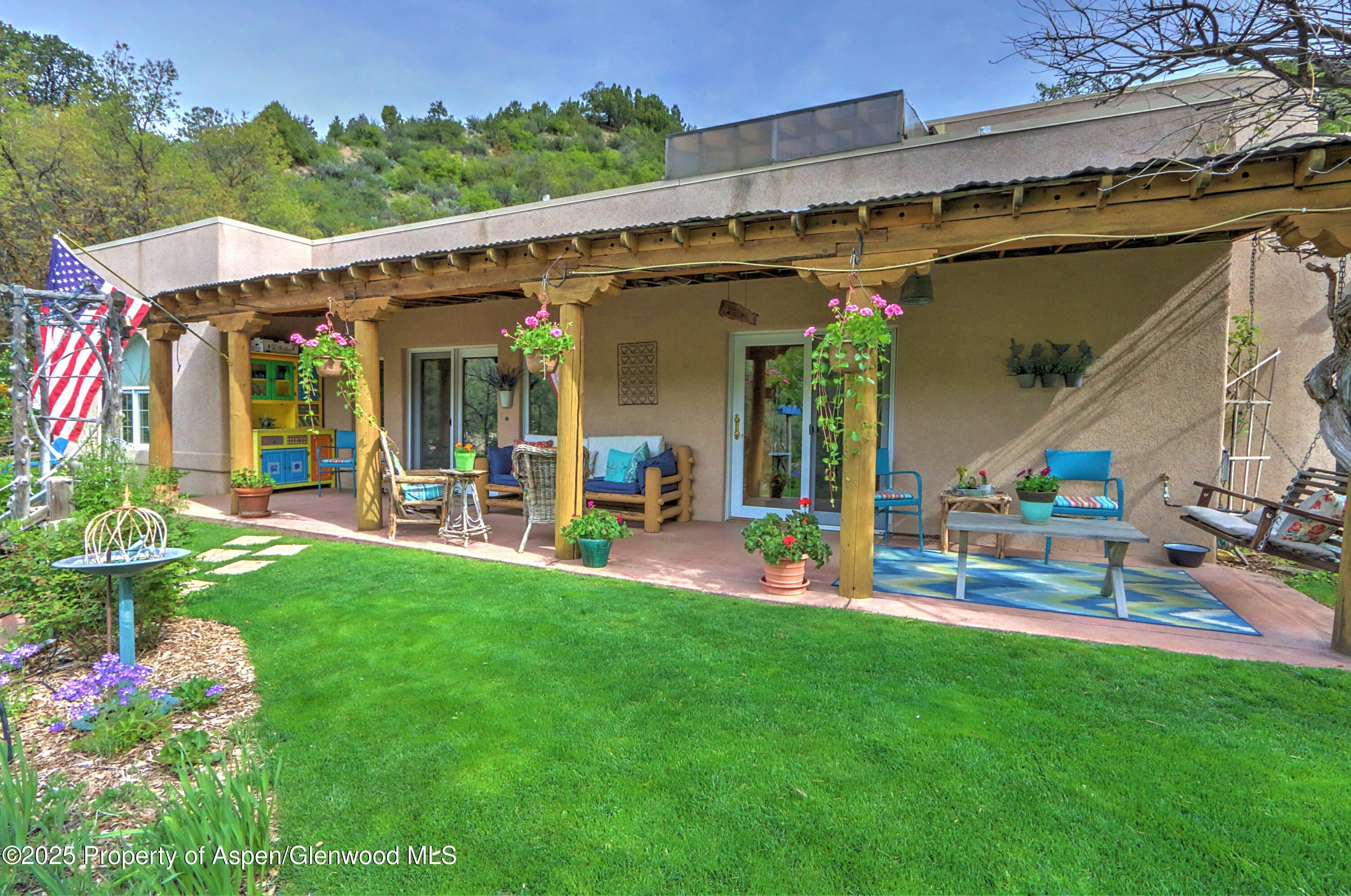 48 Creekside Court