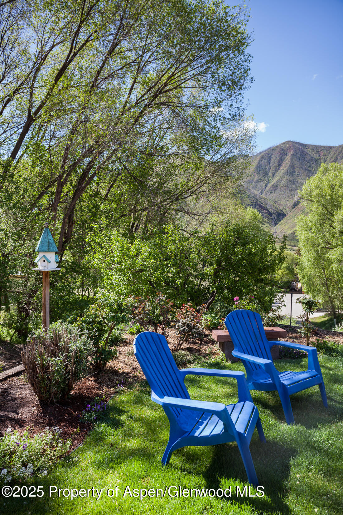 48 Creekside Court