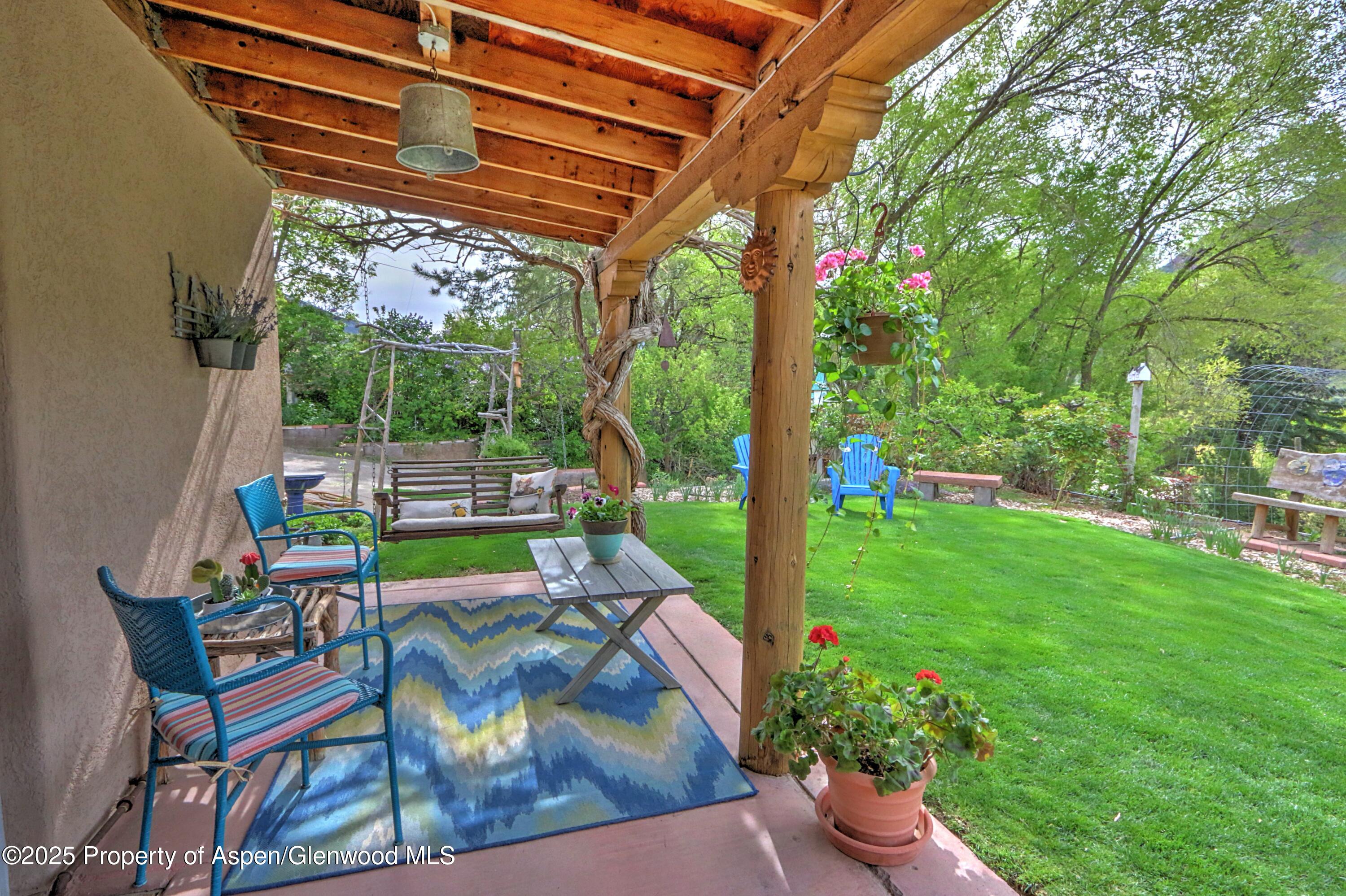 48 Creekside Court