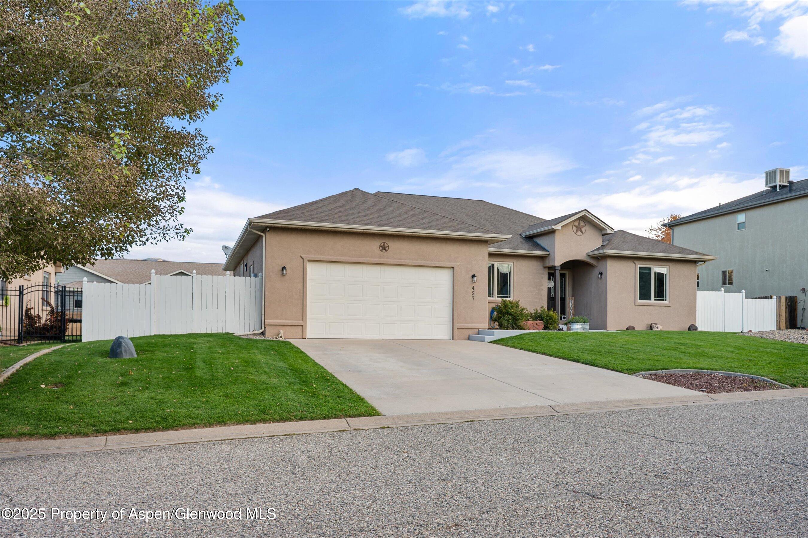 427 LODGEPOLE Circle, Parachute