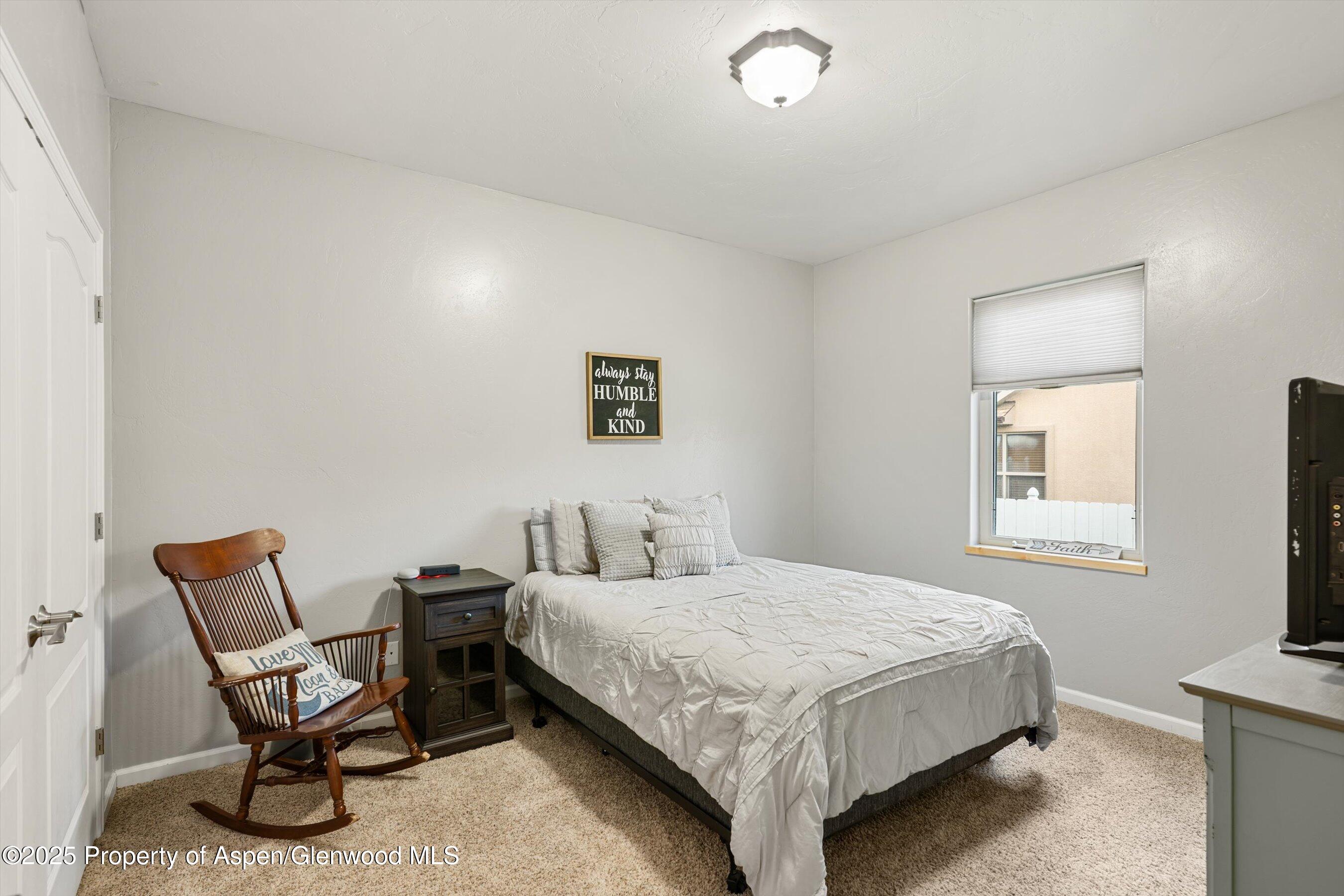 427 LODGEPOLE Circle, Parachute