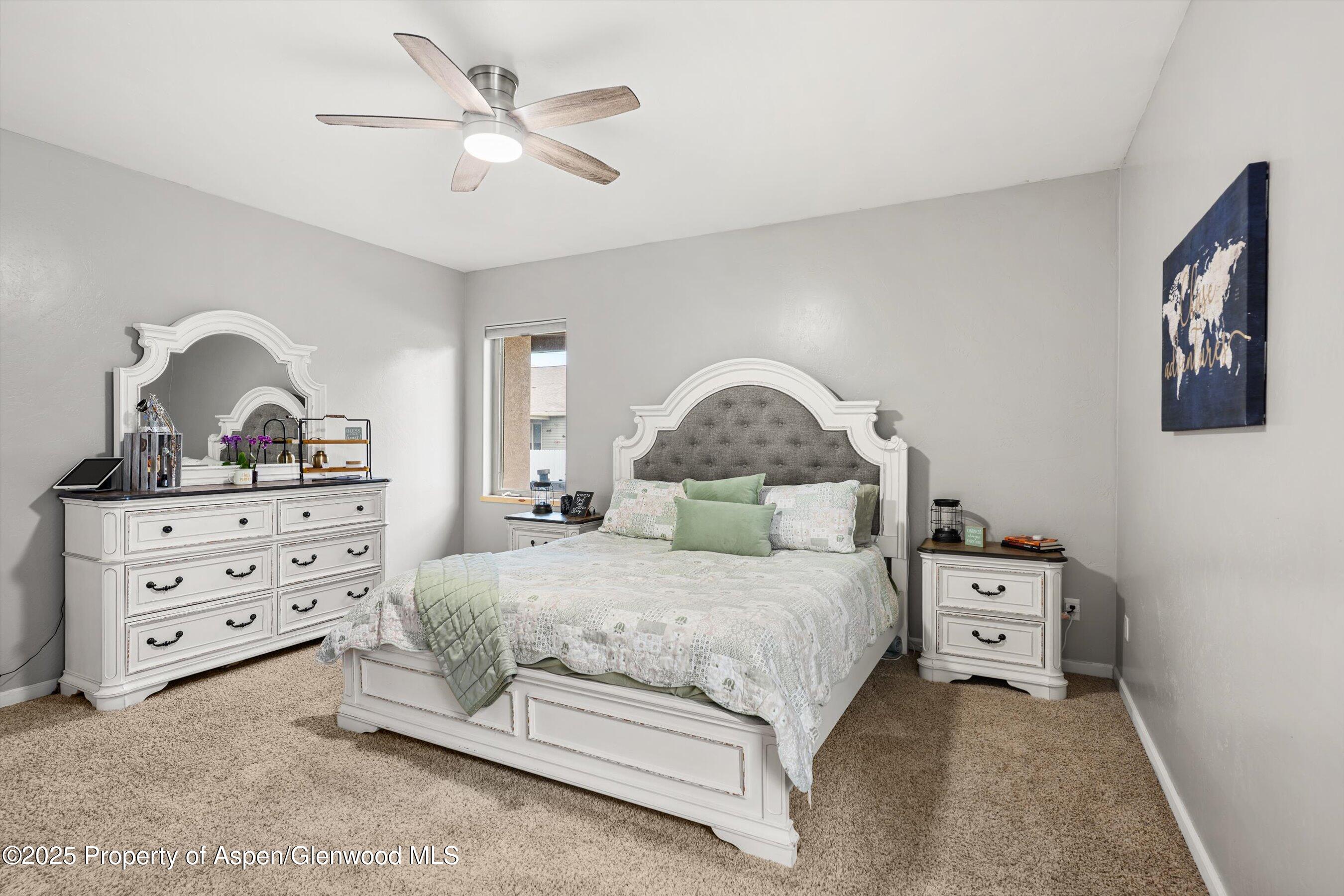 427 LODGEPOLE Circle, Parachute