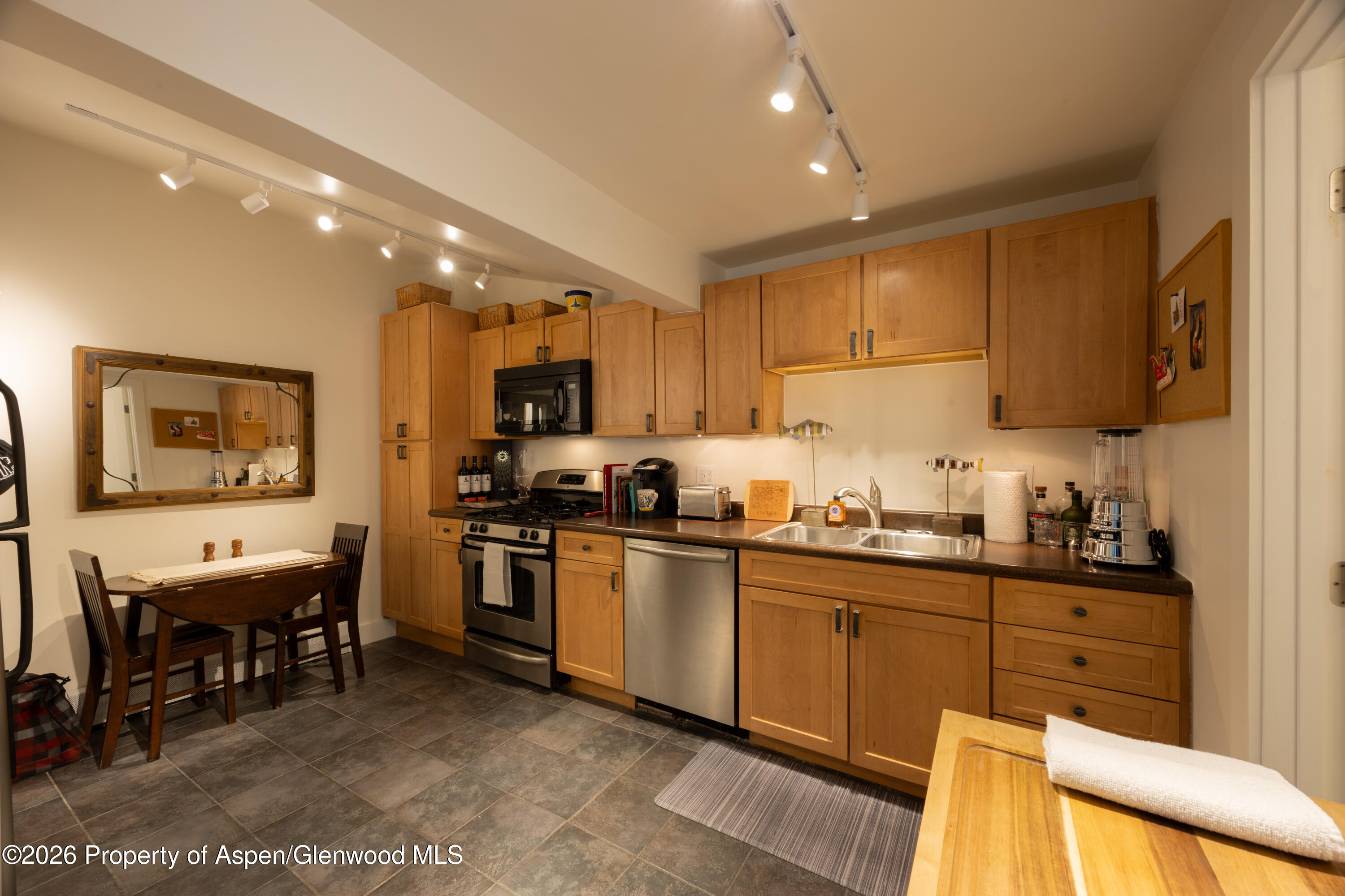 304 Waterview Drive
