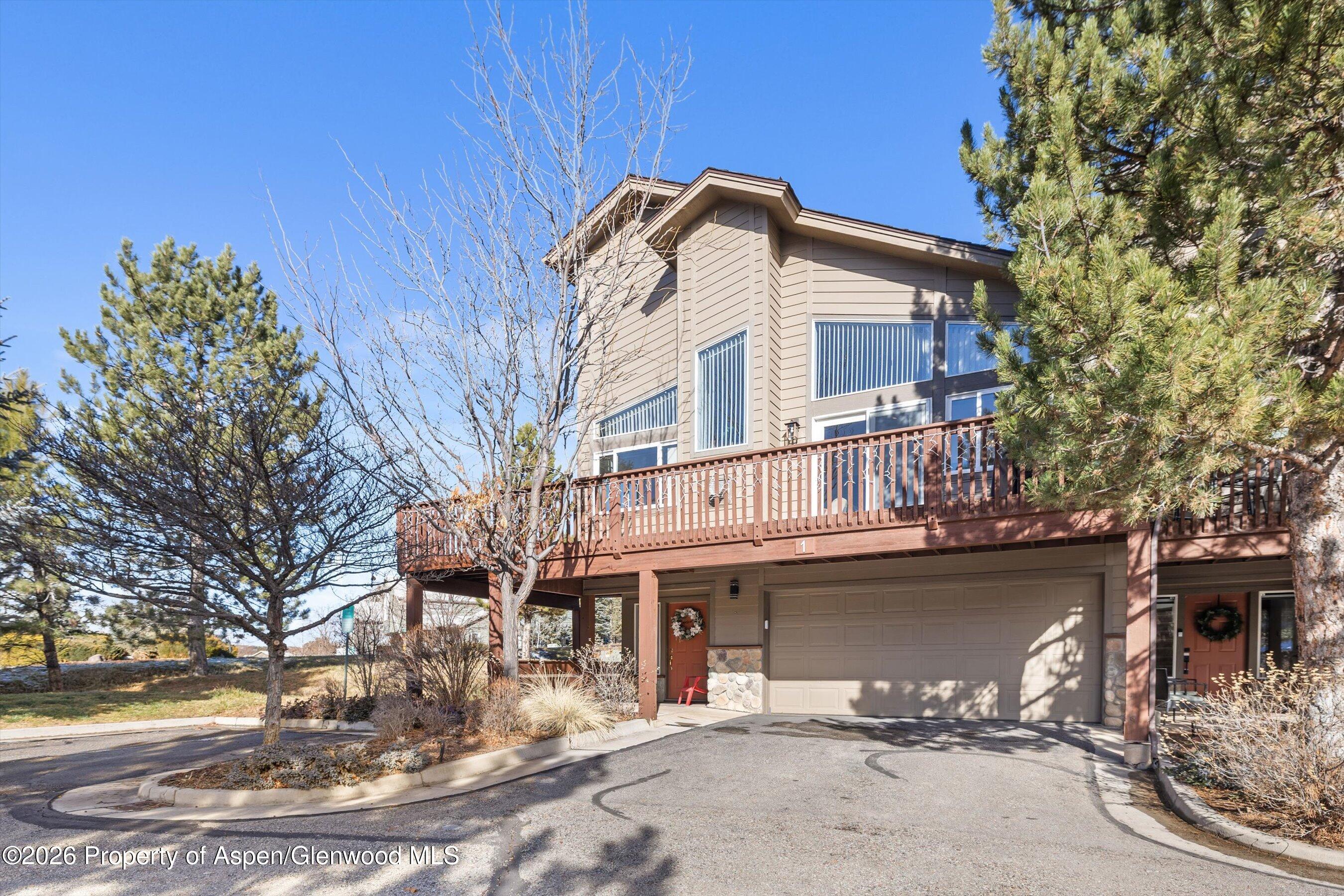 1 Pine Ridge Road