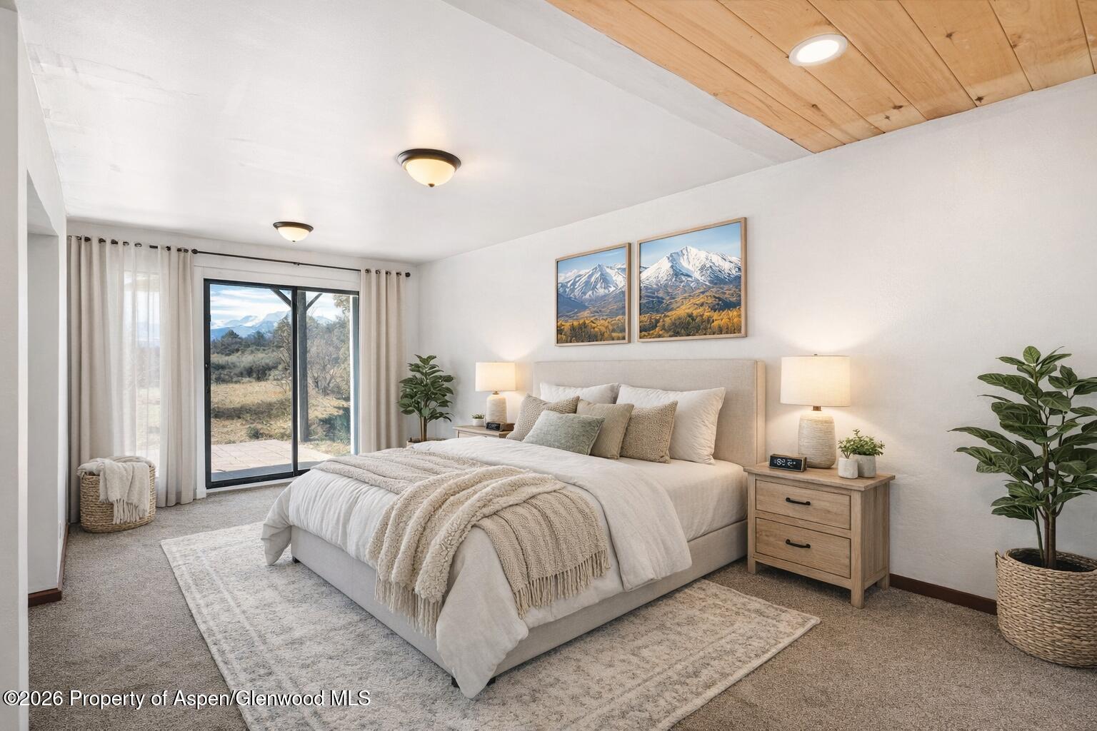 900 Panorama Drive