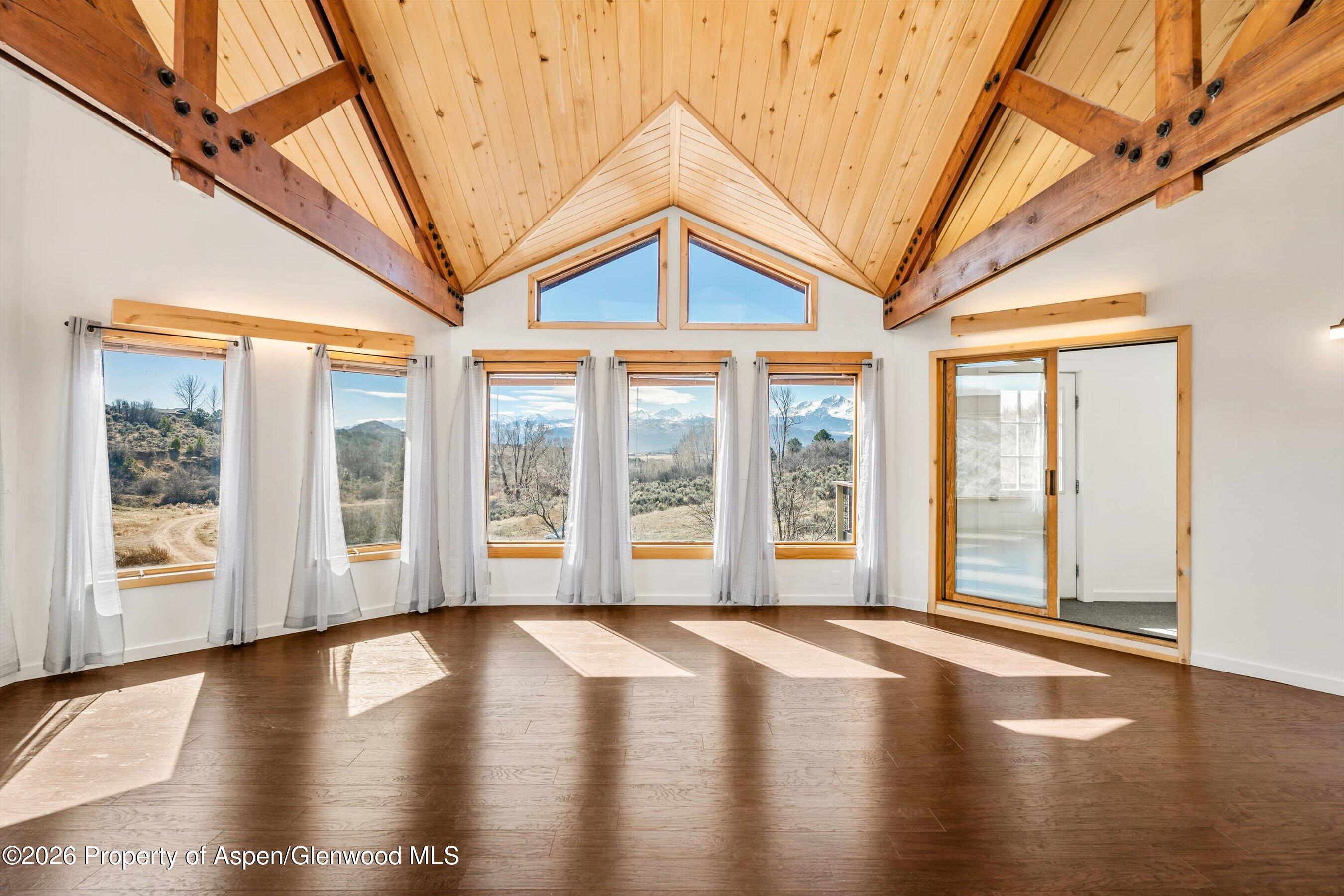 900 Panorama Drive