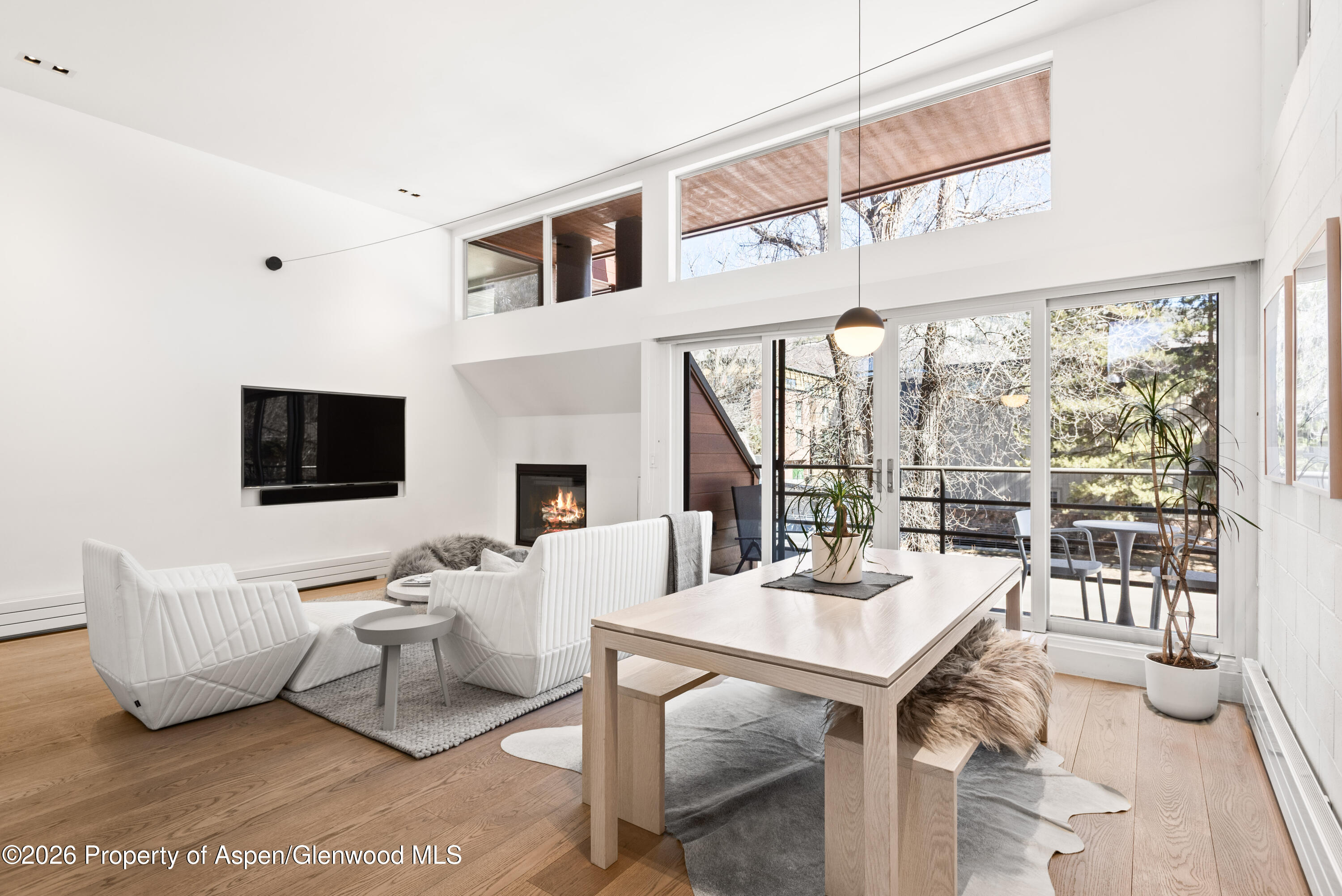 311 S Aspen Street Unit: 5