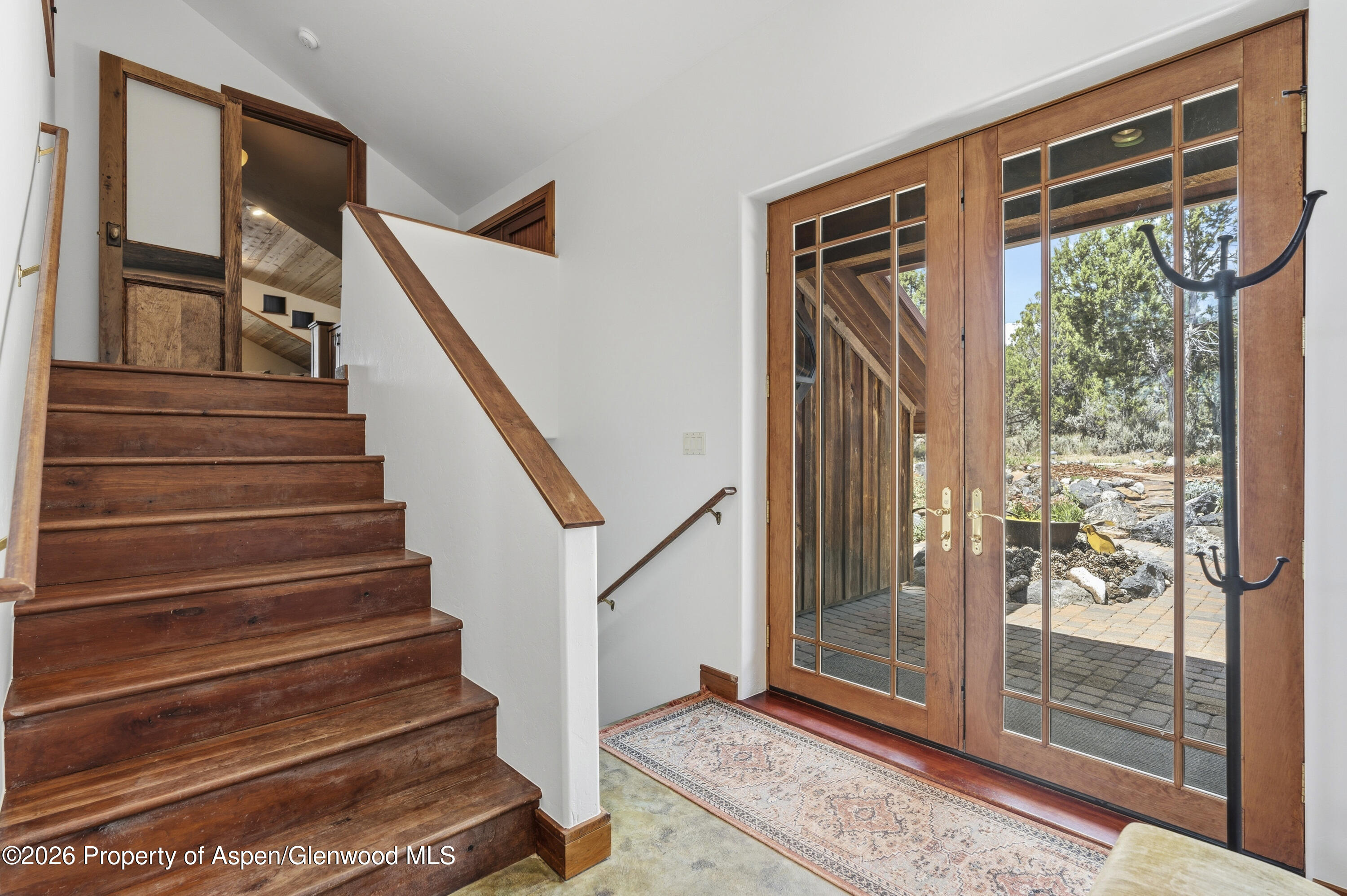 63 Crescent Lane
