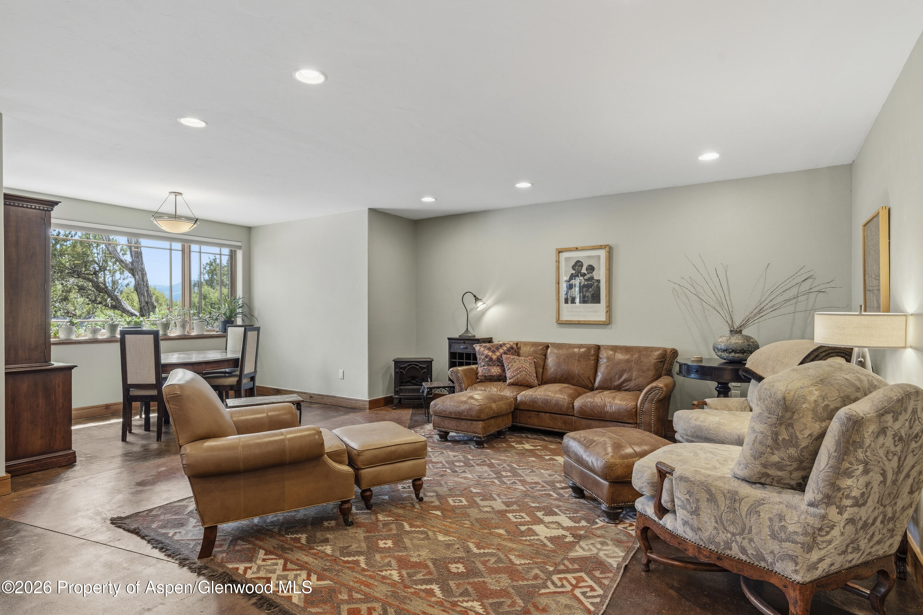 63 Crescent Lane