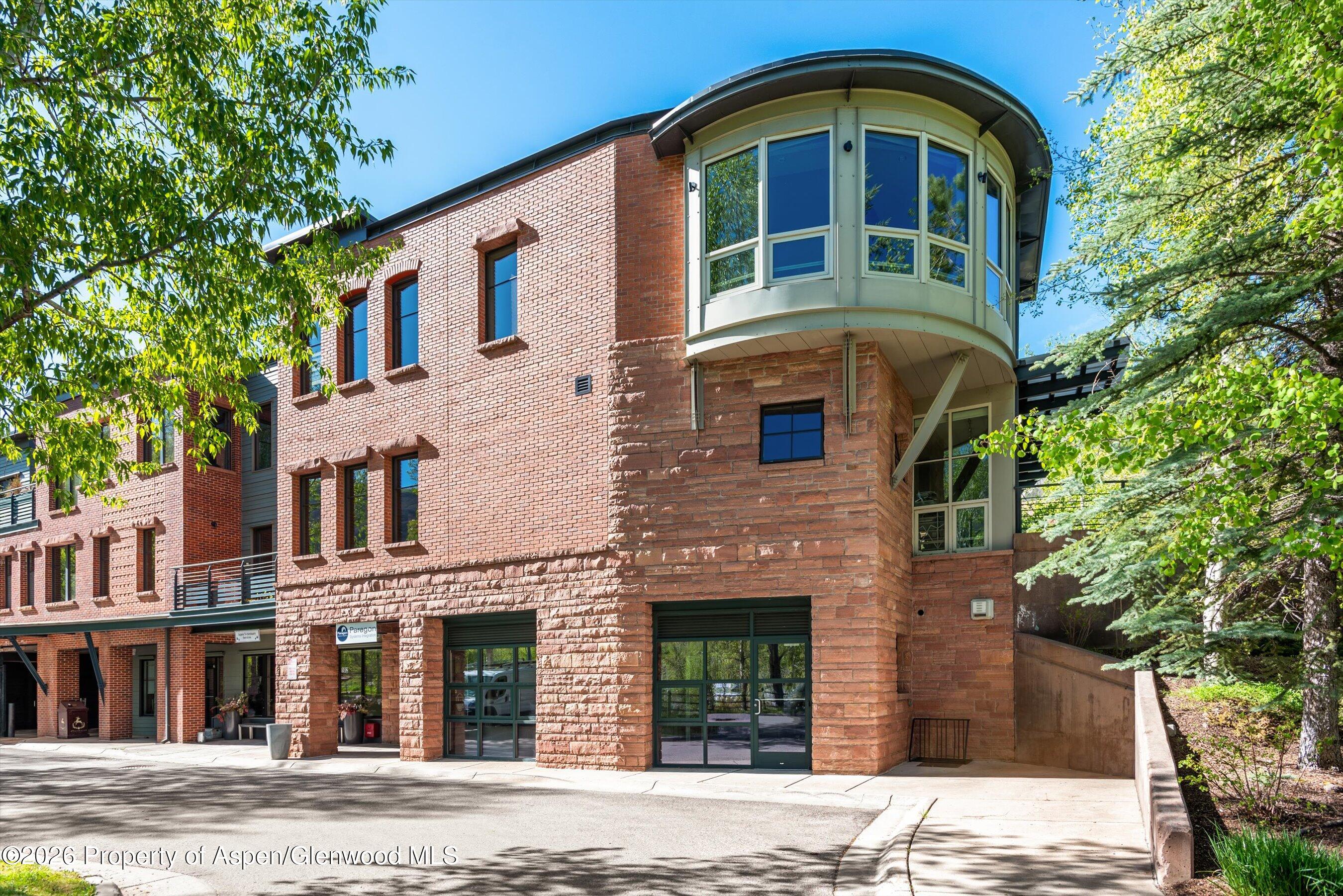 601 Rio Grande Place 100