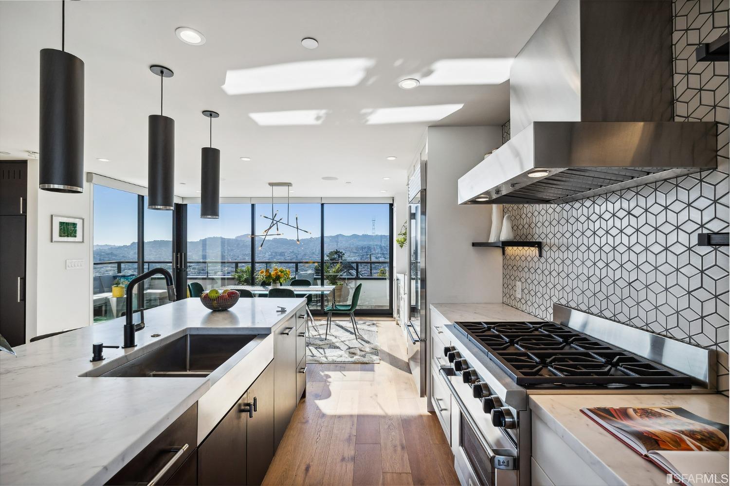 1 Southern Heights Avenue