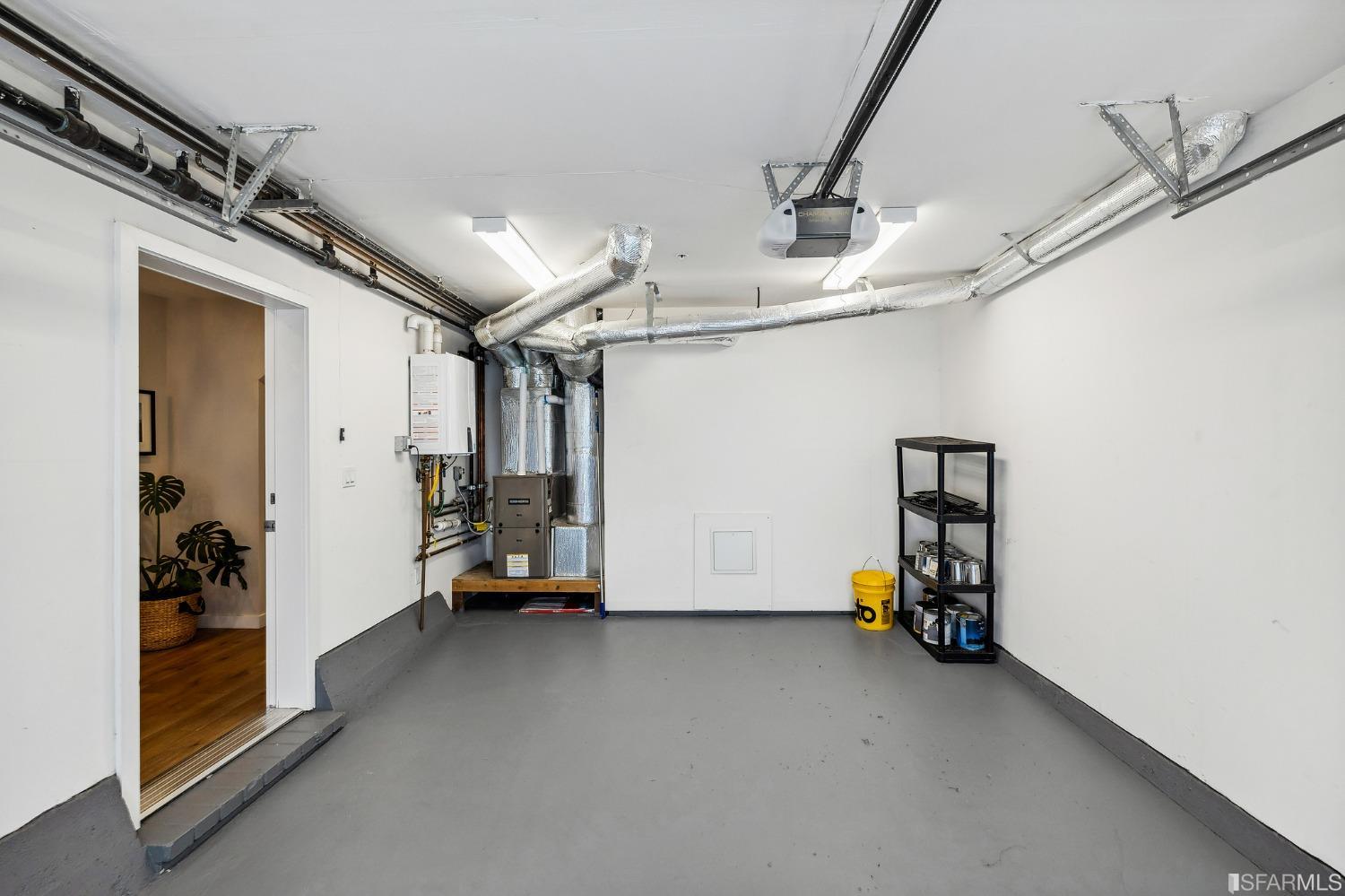 1 Southern Heights Avenue