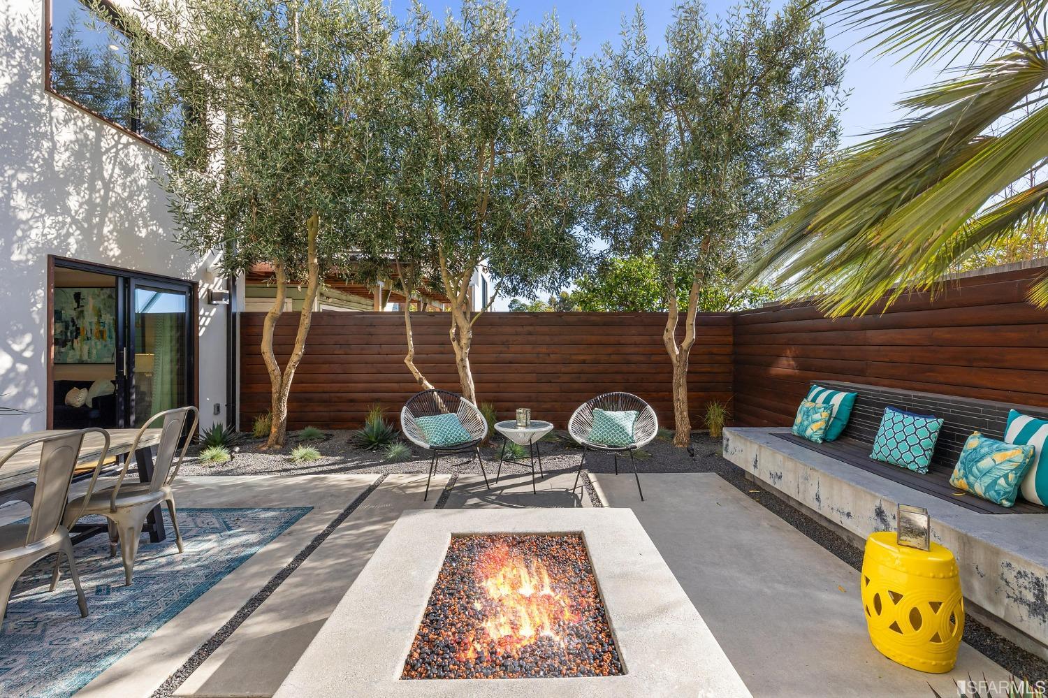 1 Southern Heights Avenue