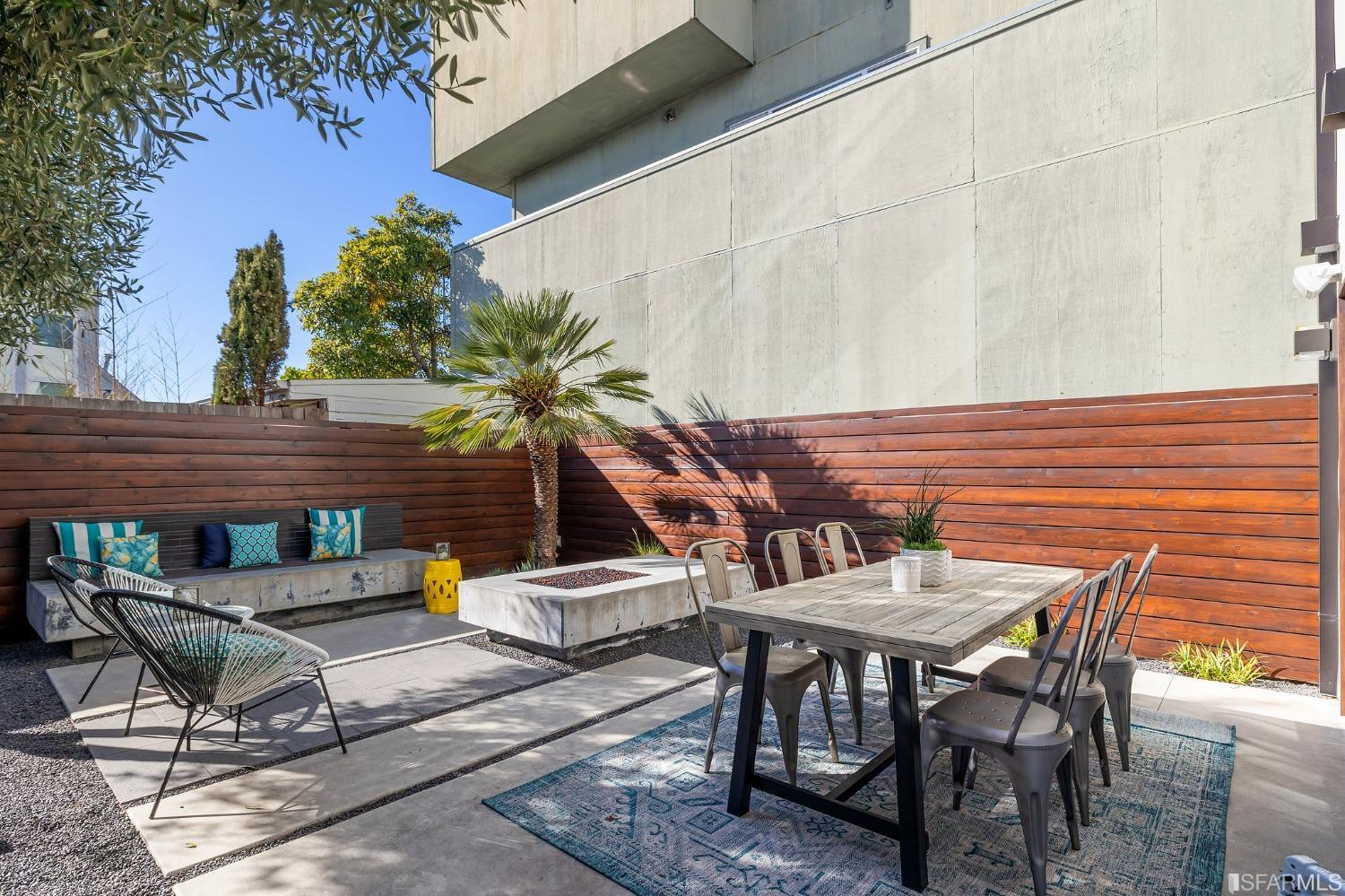 1 Southern Heights Avenue