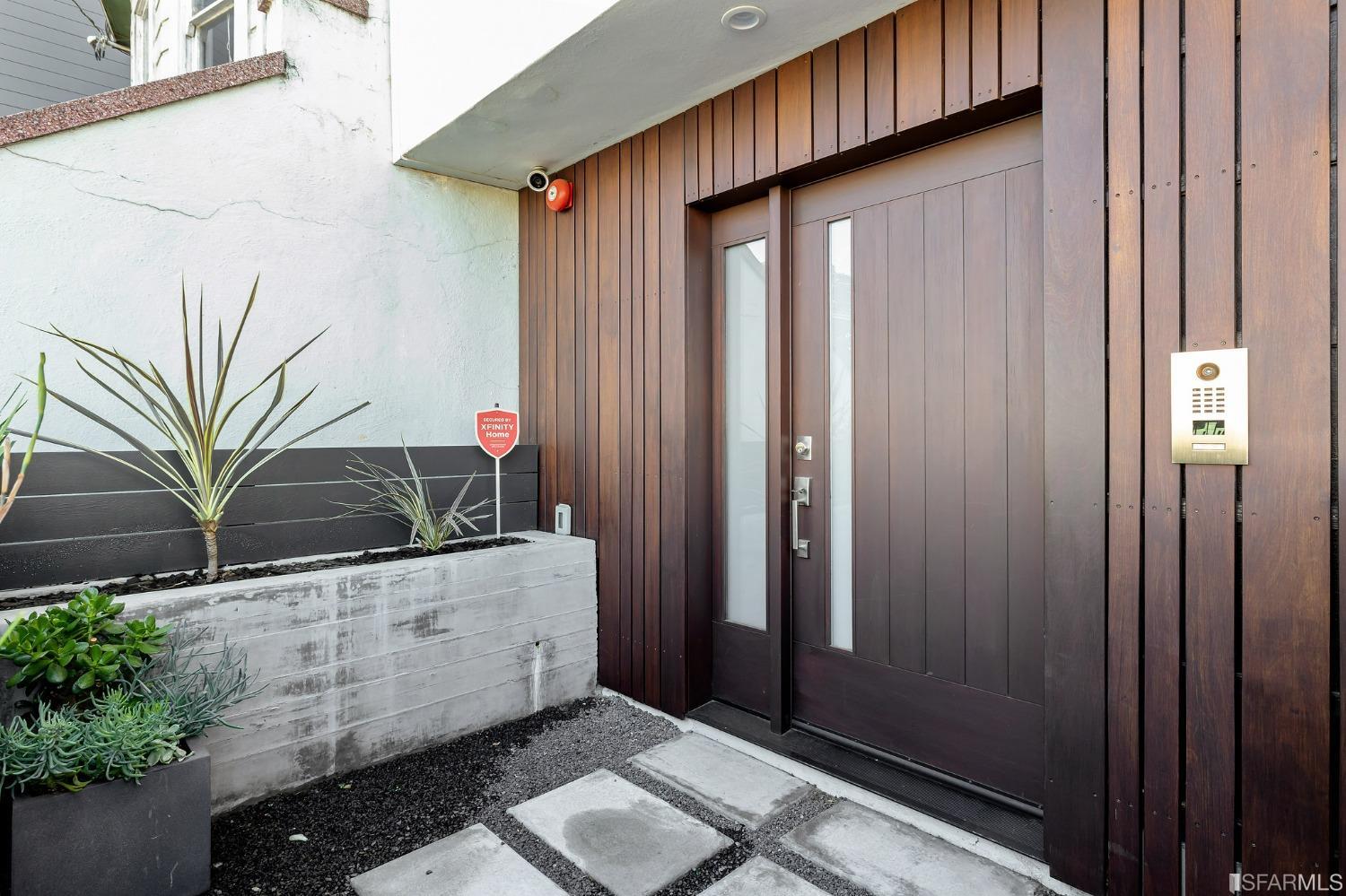 1 Southern Heights Avenue