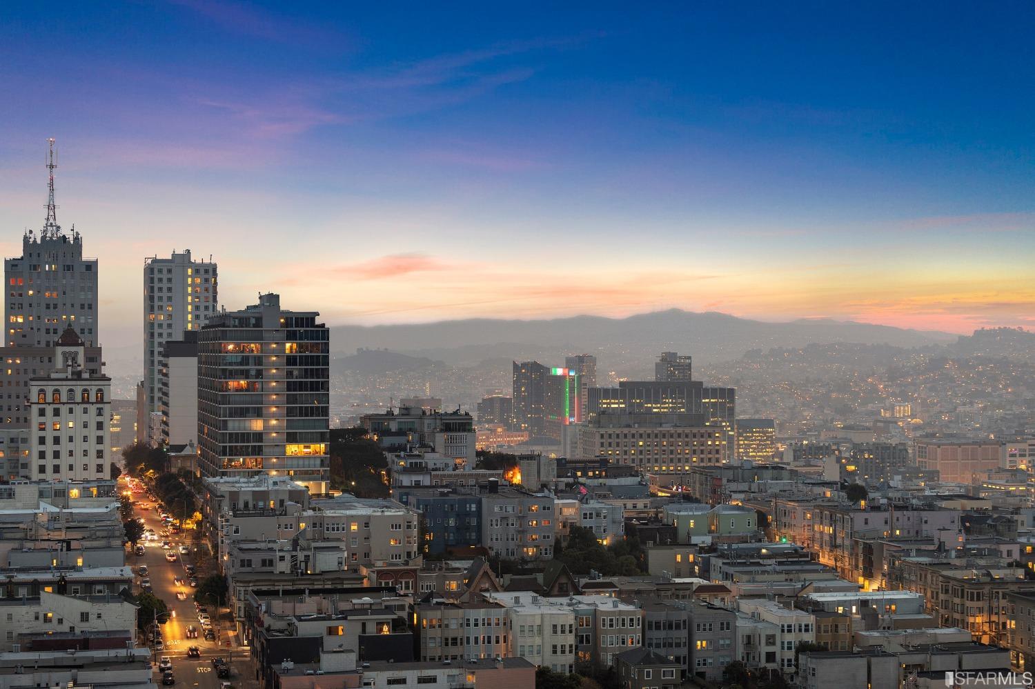 999 Green Street # 2302