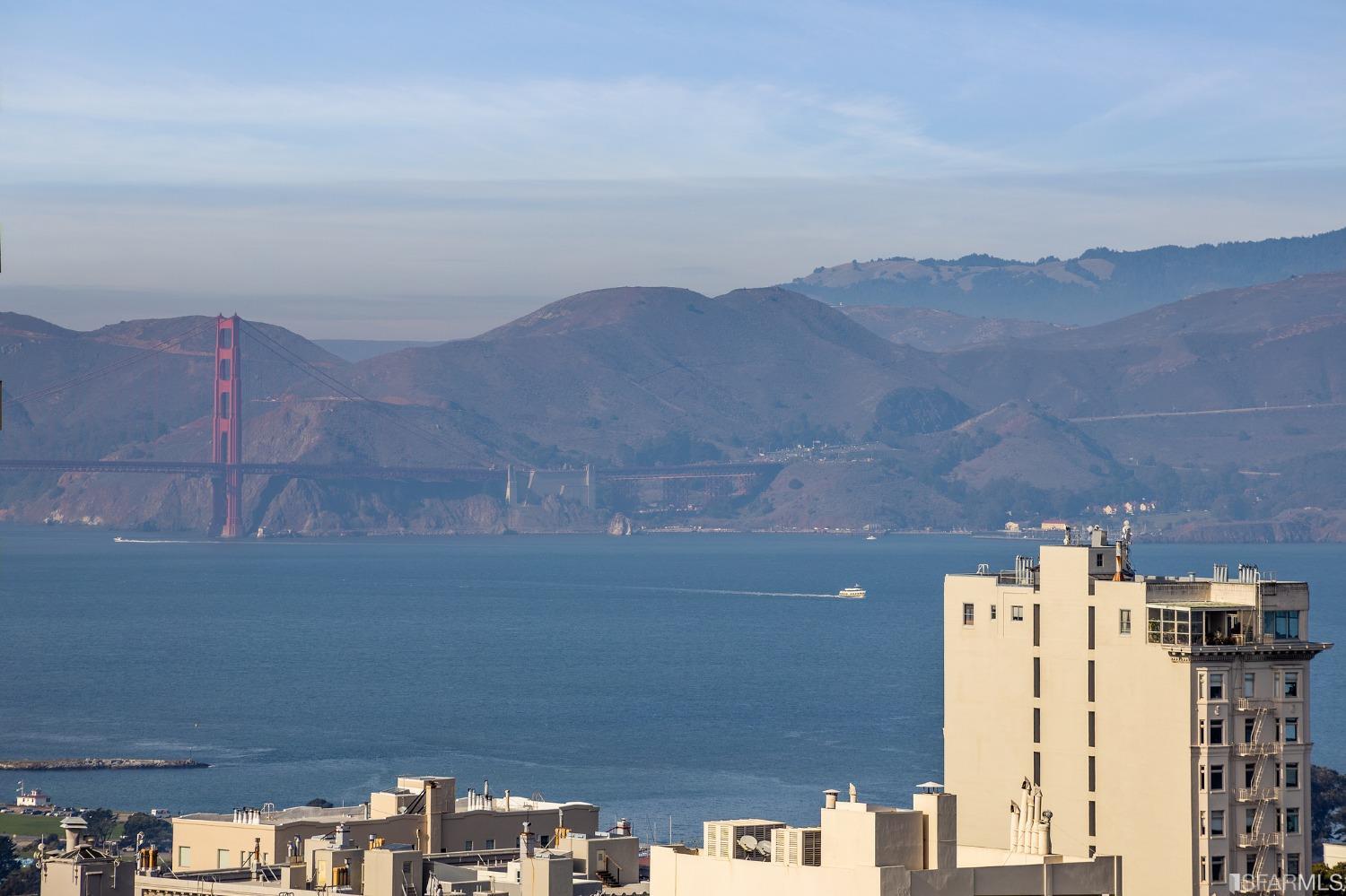 999 Green Street # 2302